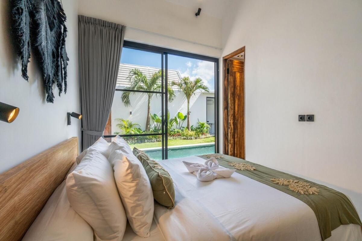 NEW! Villa Rawi - 3BR Villa in Kedungu