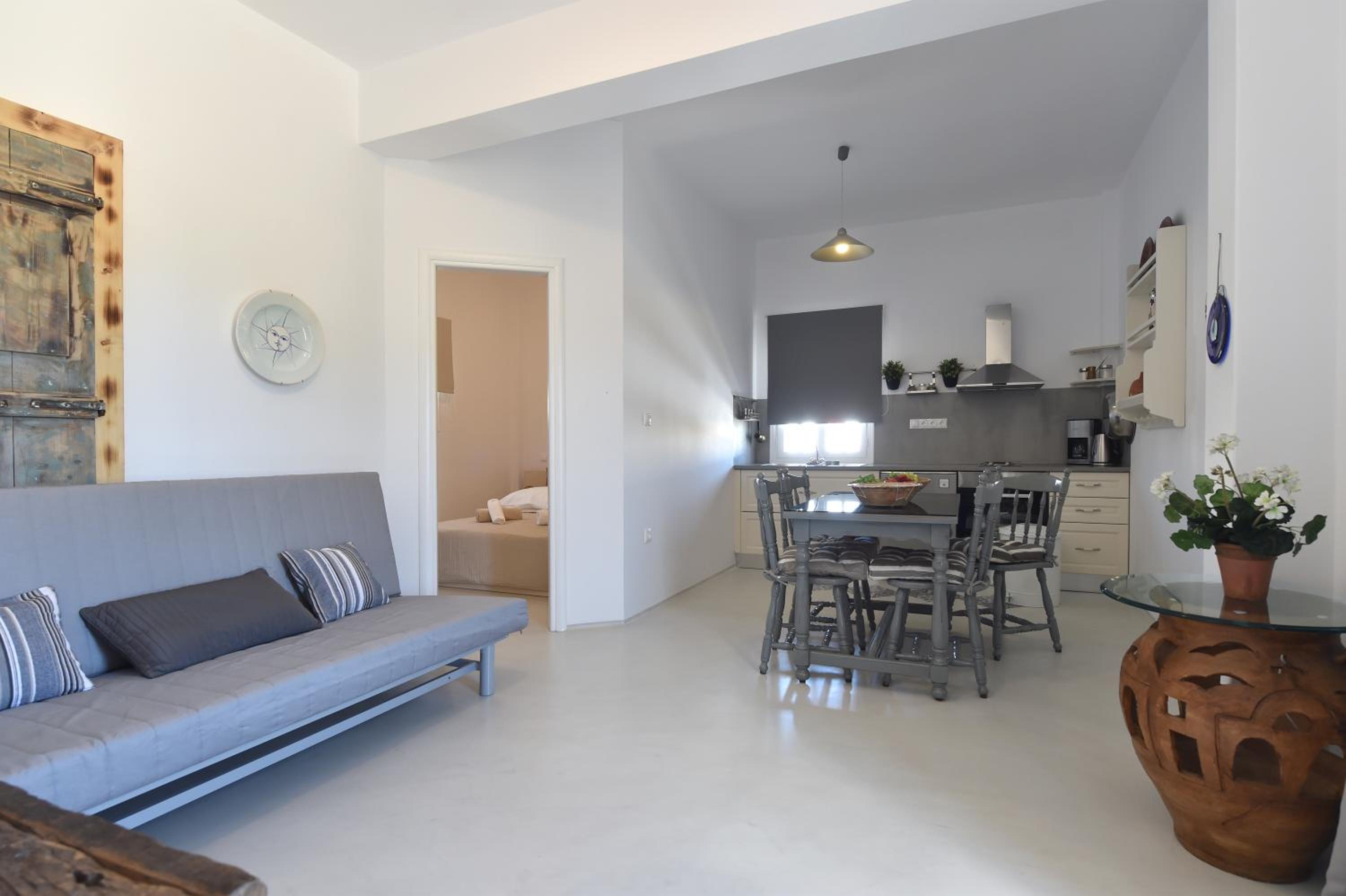 Vagia Calm House