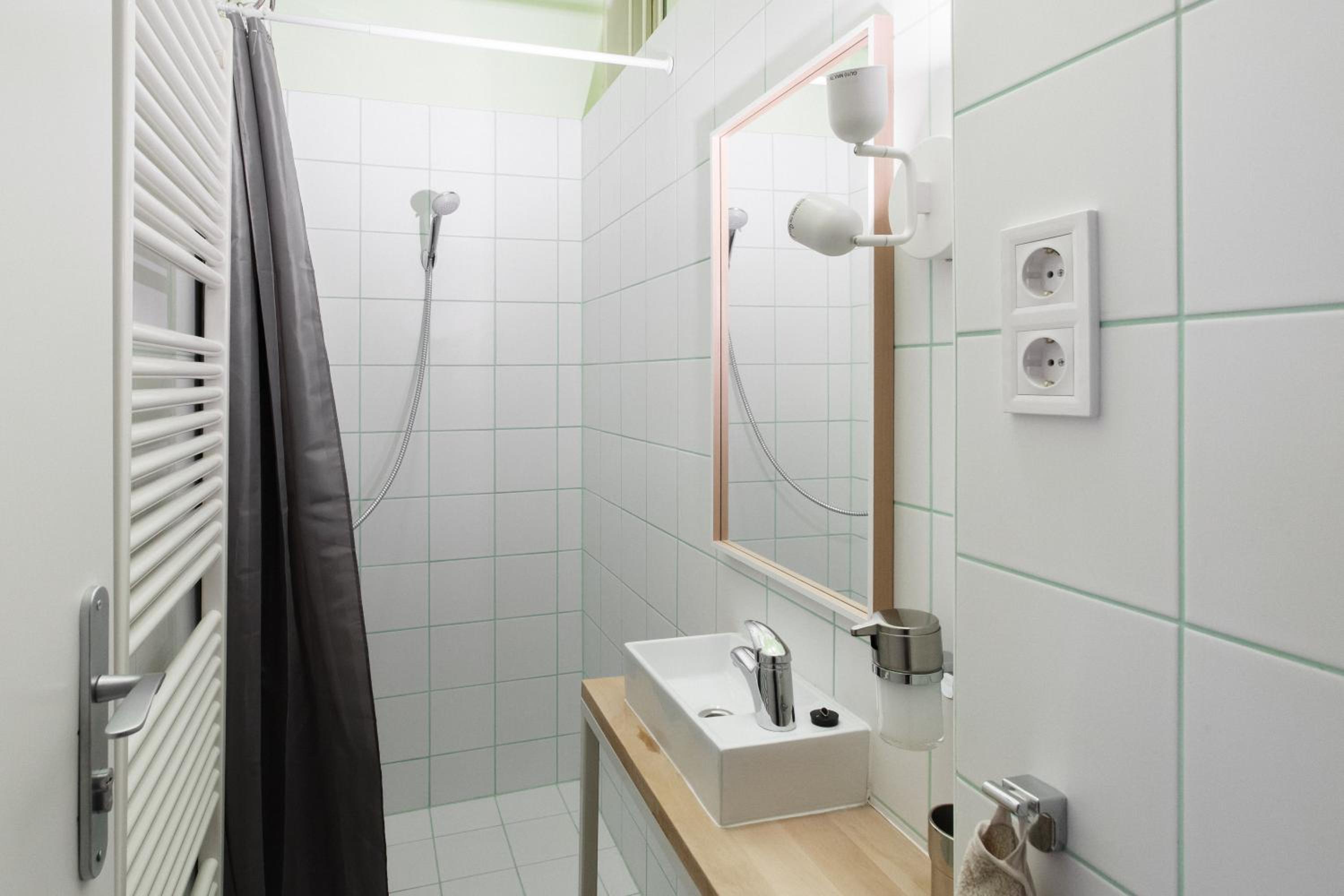Avenue Hostel