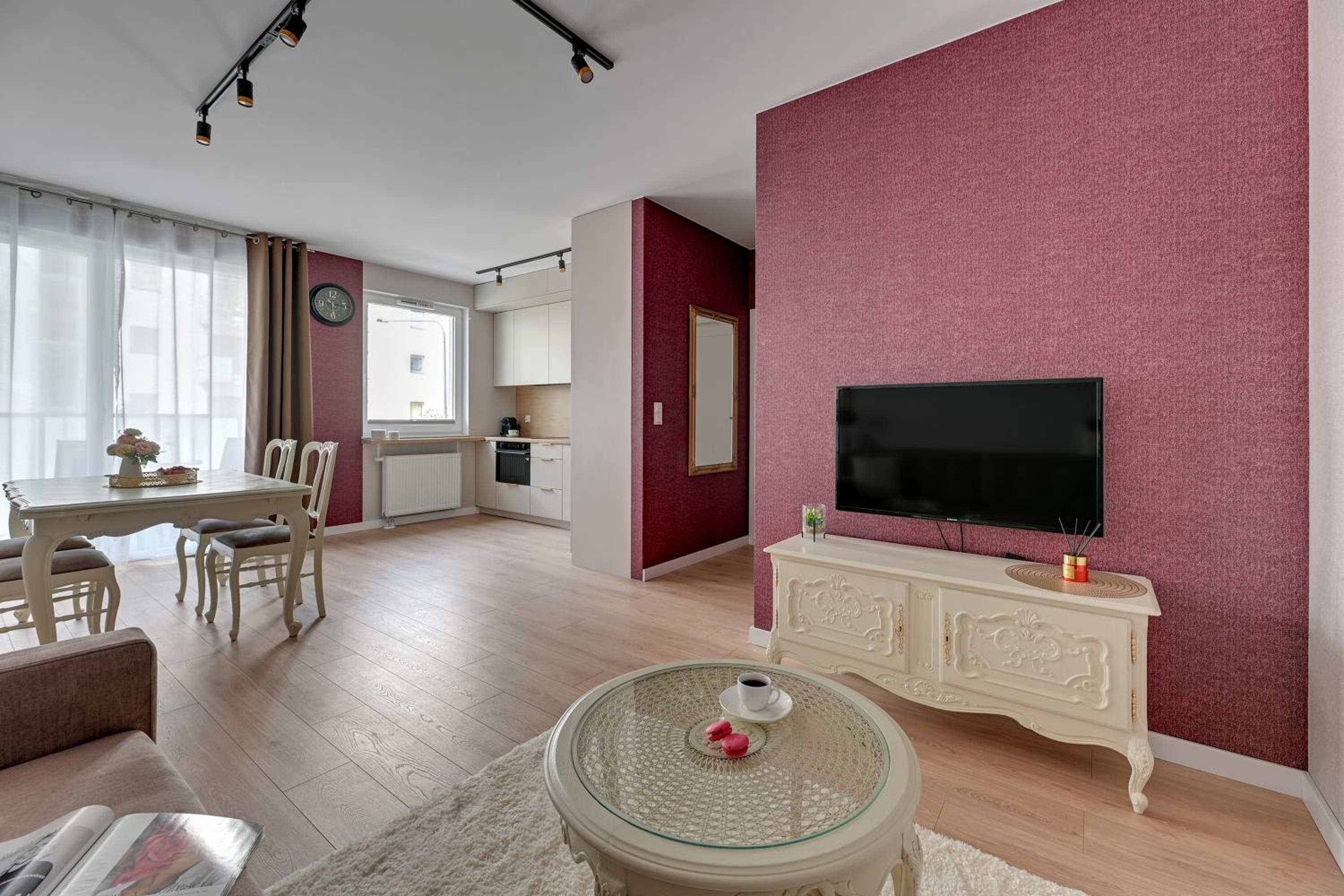 Letnica Seaside by Downtown Apartments
