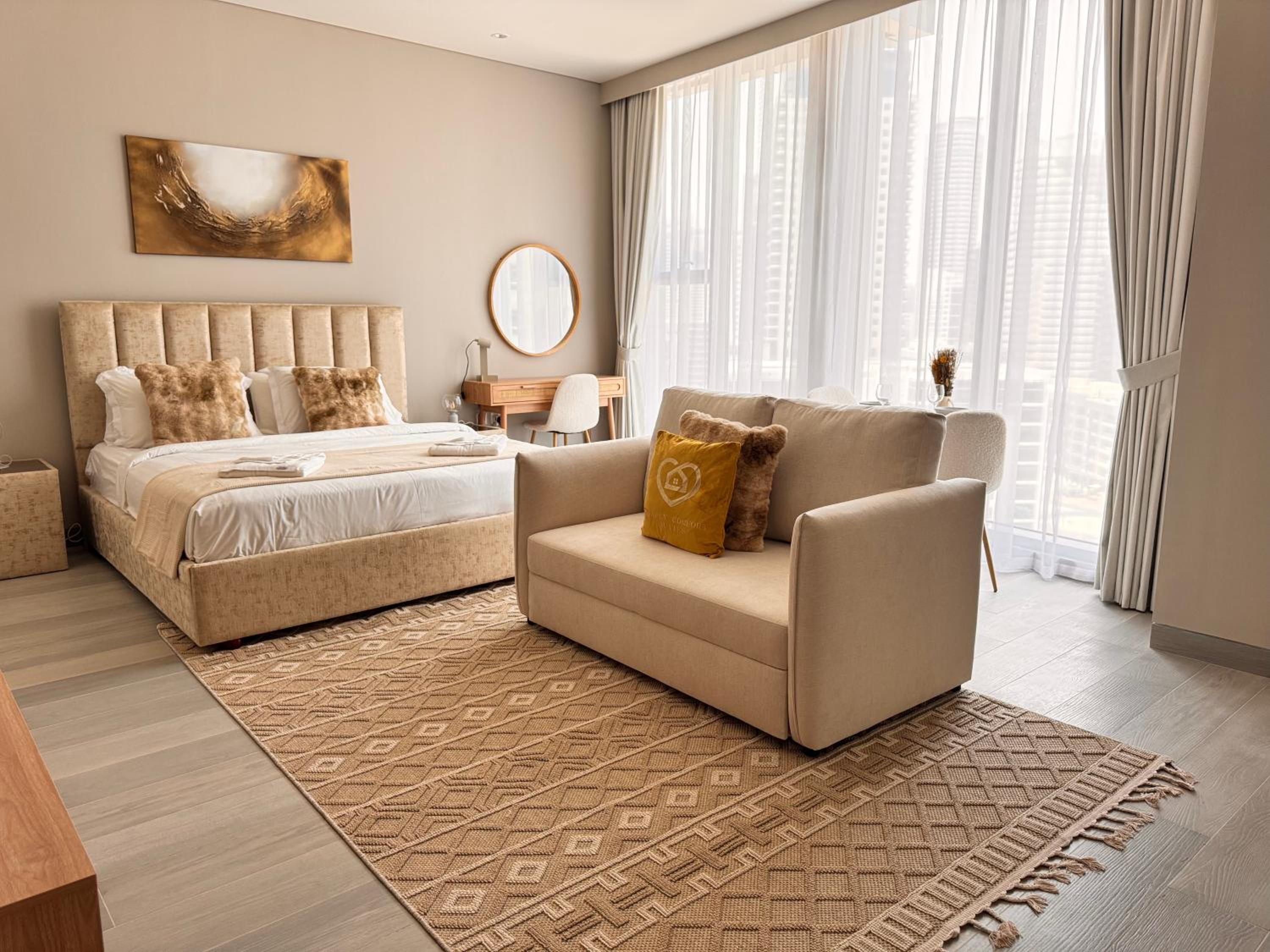 Condor Marina Star, Dubai Marina by SIMPLY COMFORT