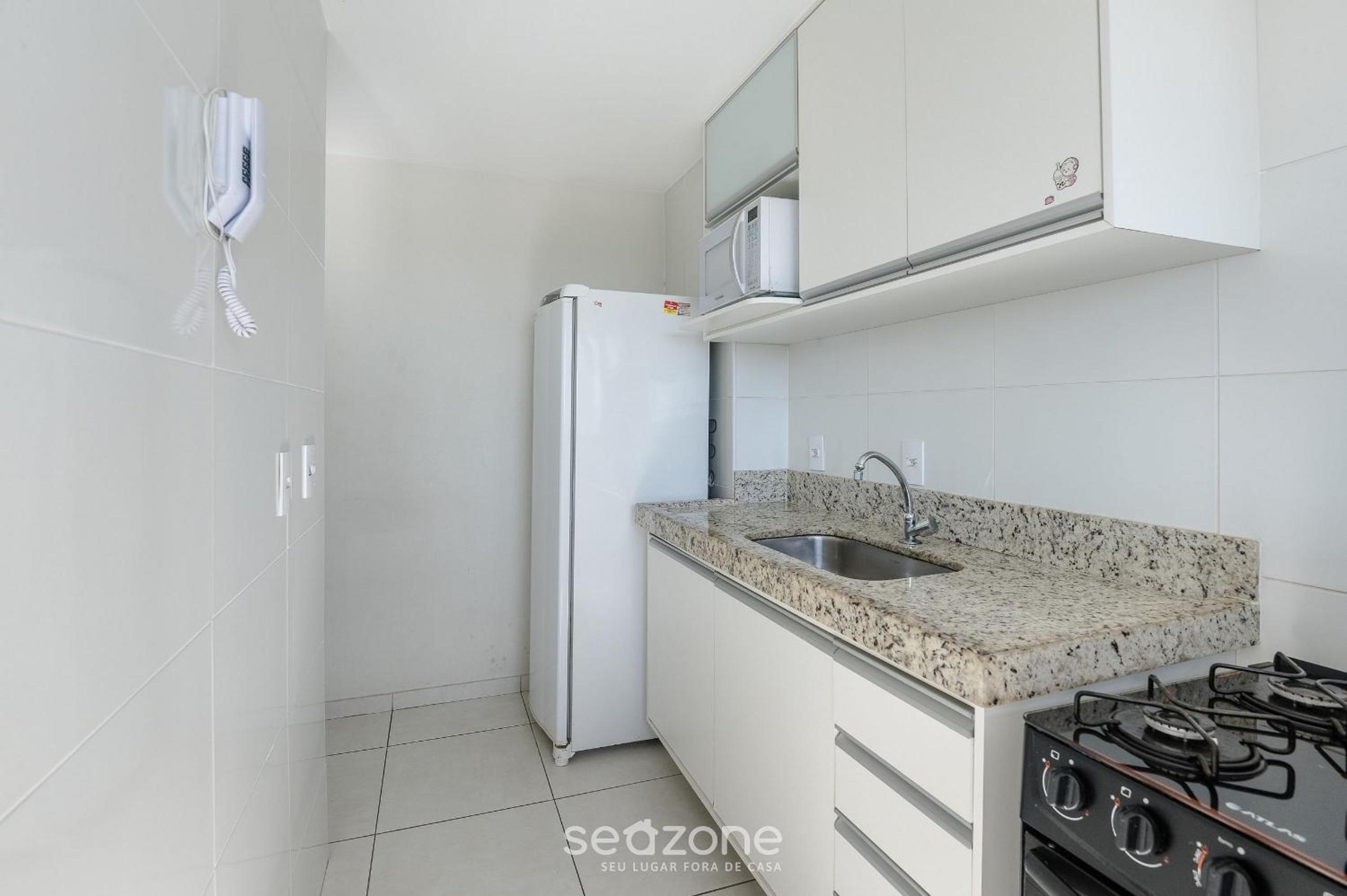 Apartment with balcony 500m from the beach EMZ0504