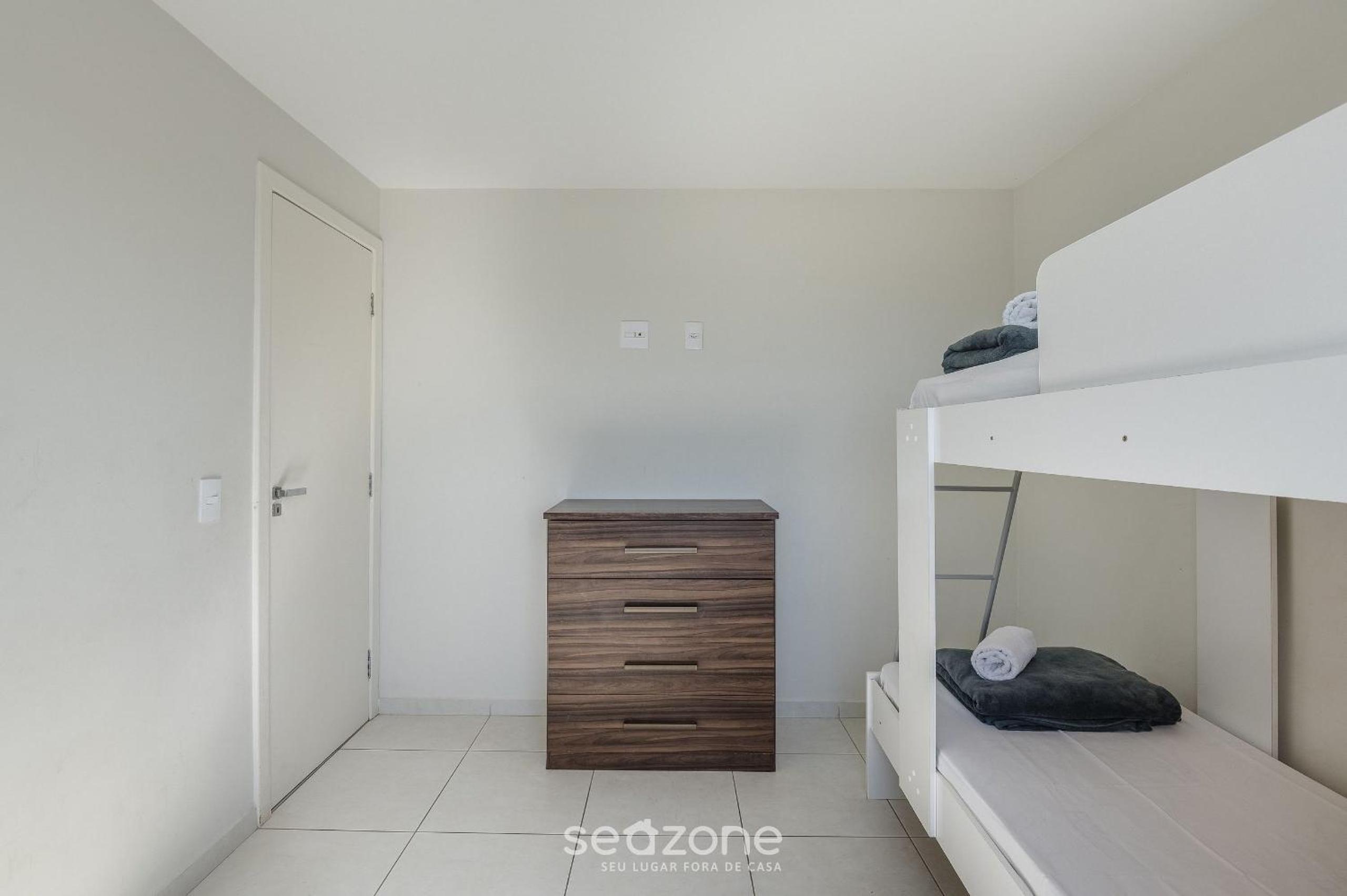 Apartment with balcony 500m from the beach EMZ0504
