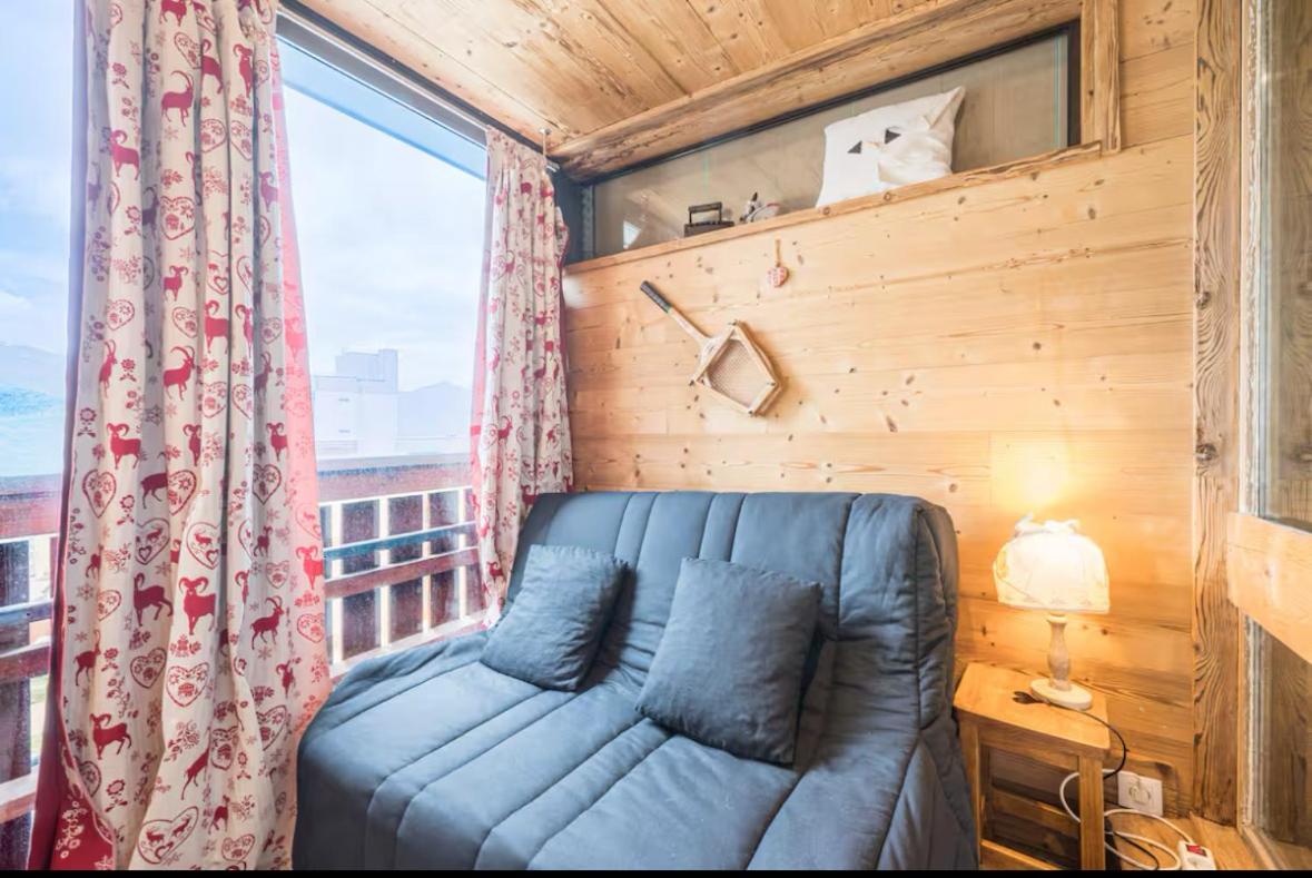 APT centre station vue sur les pistes de Val Thorens 6p