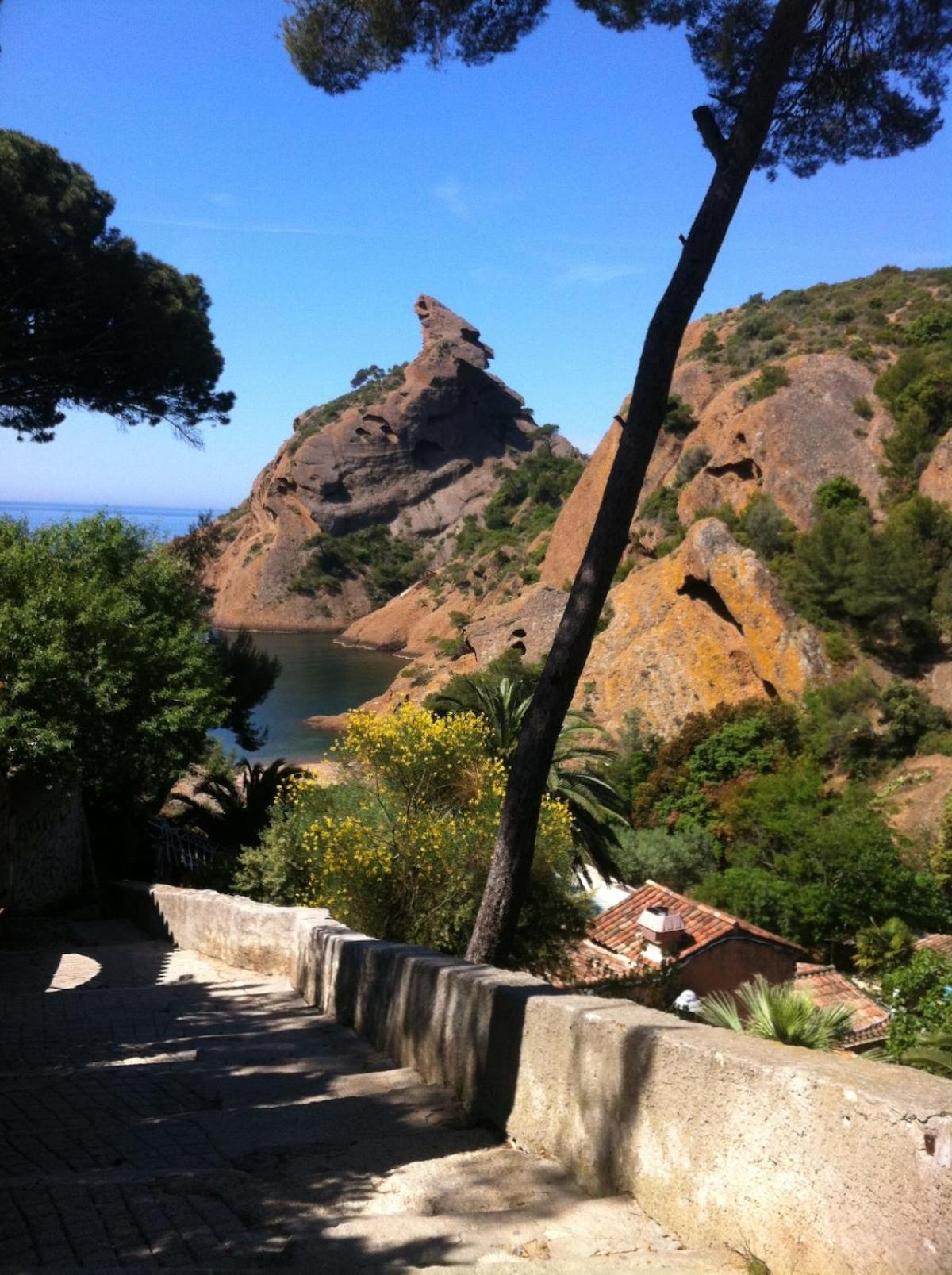 LE MUGEL cocooning SPA et proche calanques de Cassis