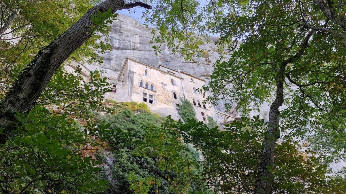 LE MUGEL cocooning SPA et proche calanques de Cassis