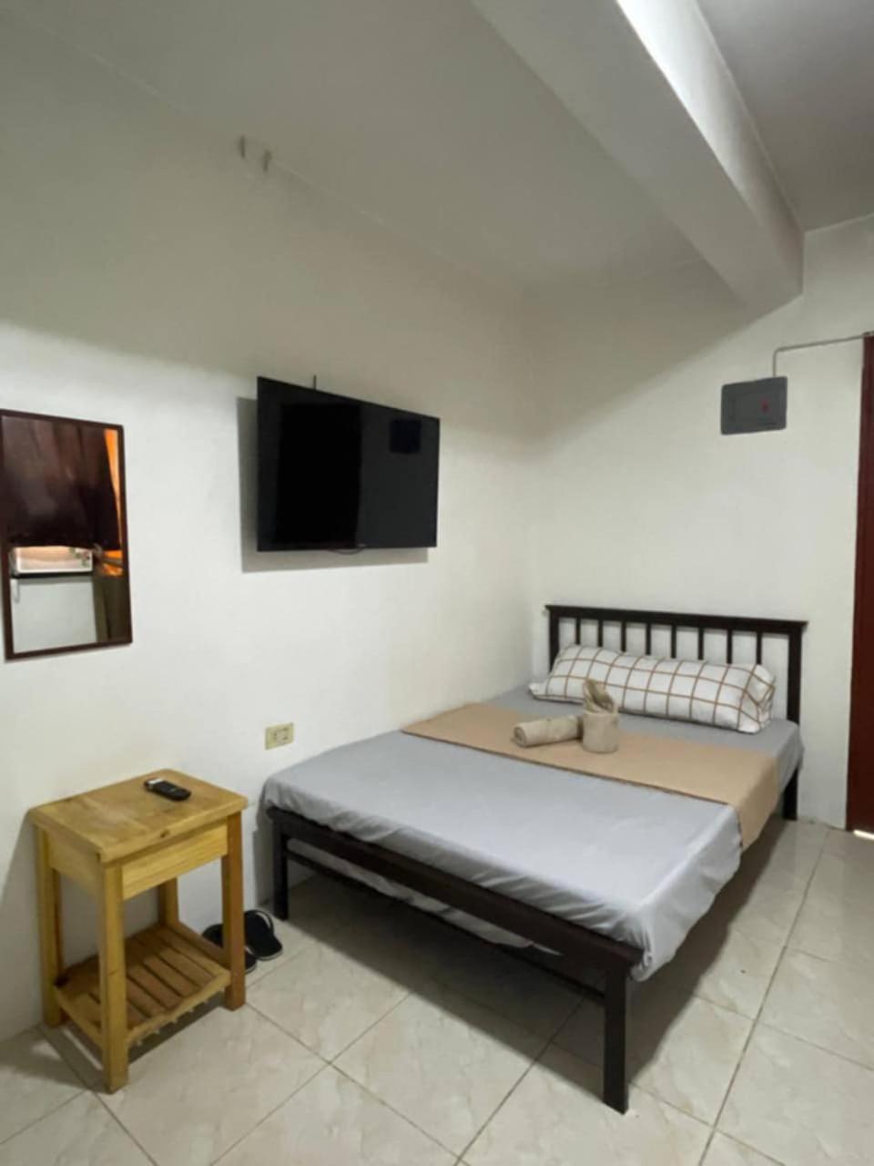 D and A Transient Inn Taguig