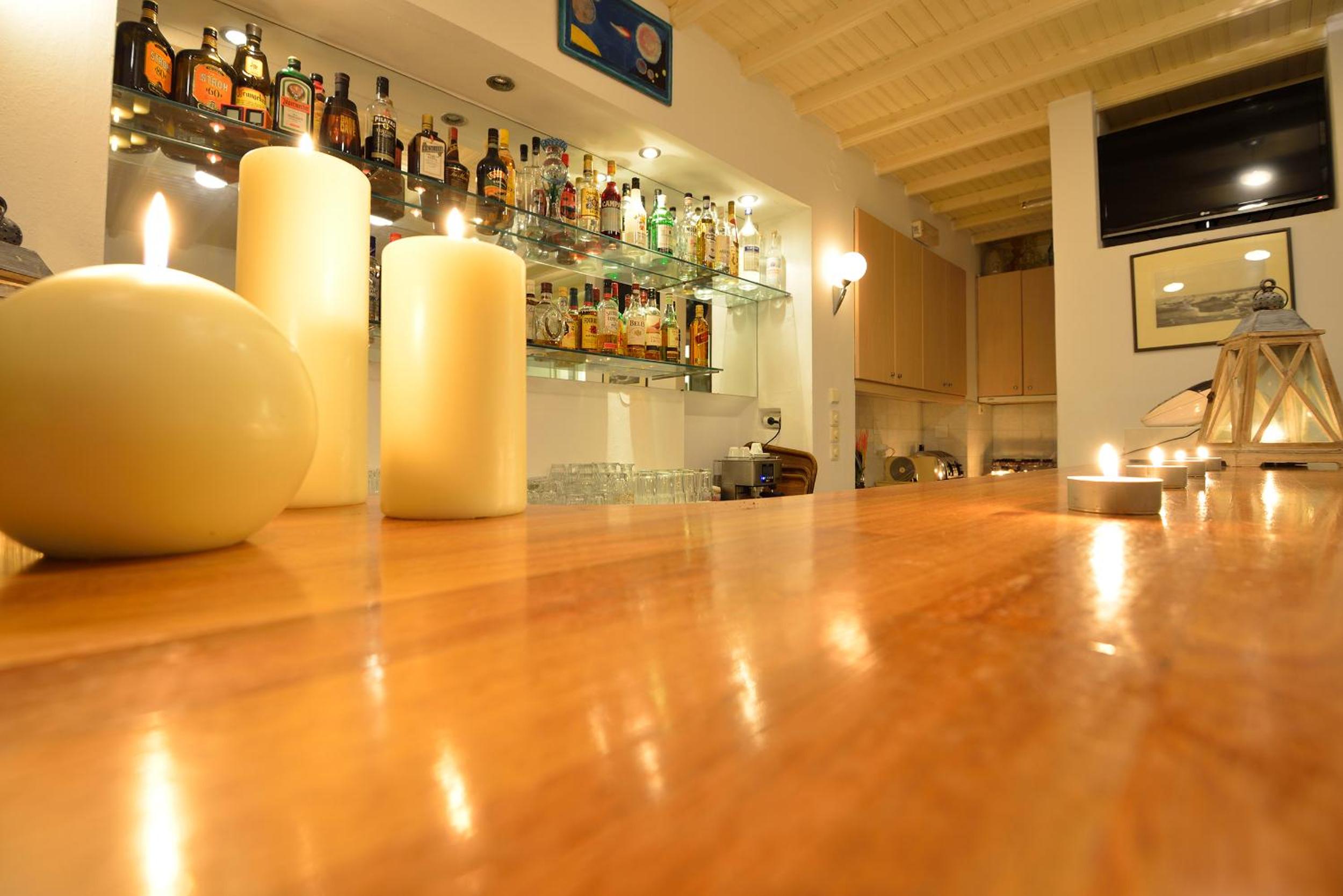 bar