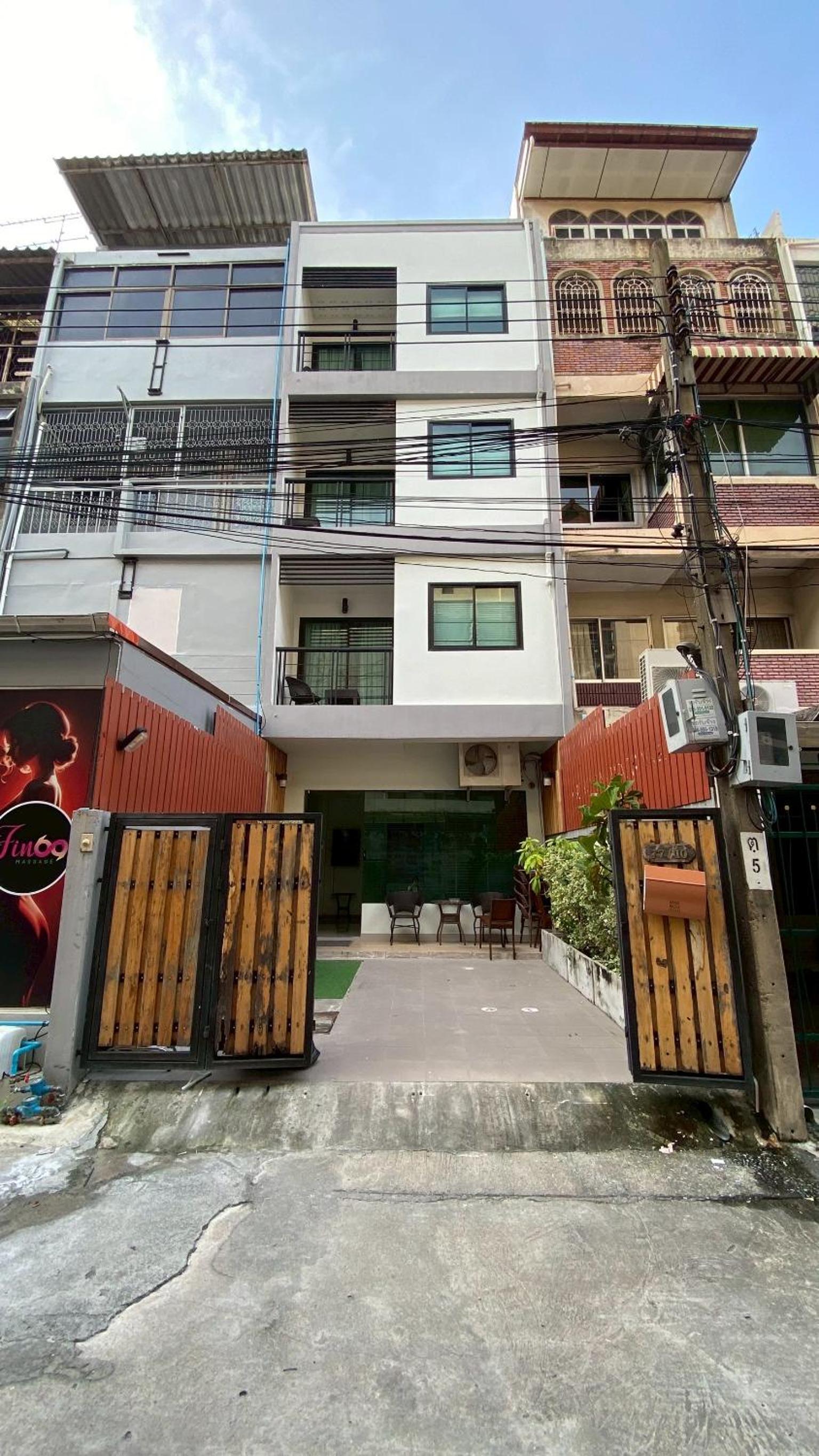 XX YON INN - Sukhumvit 4 BTS NANA