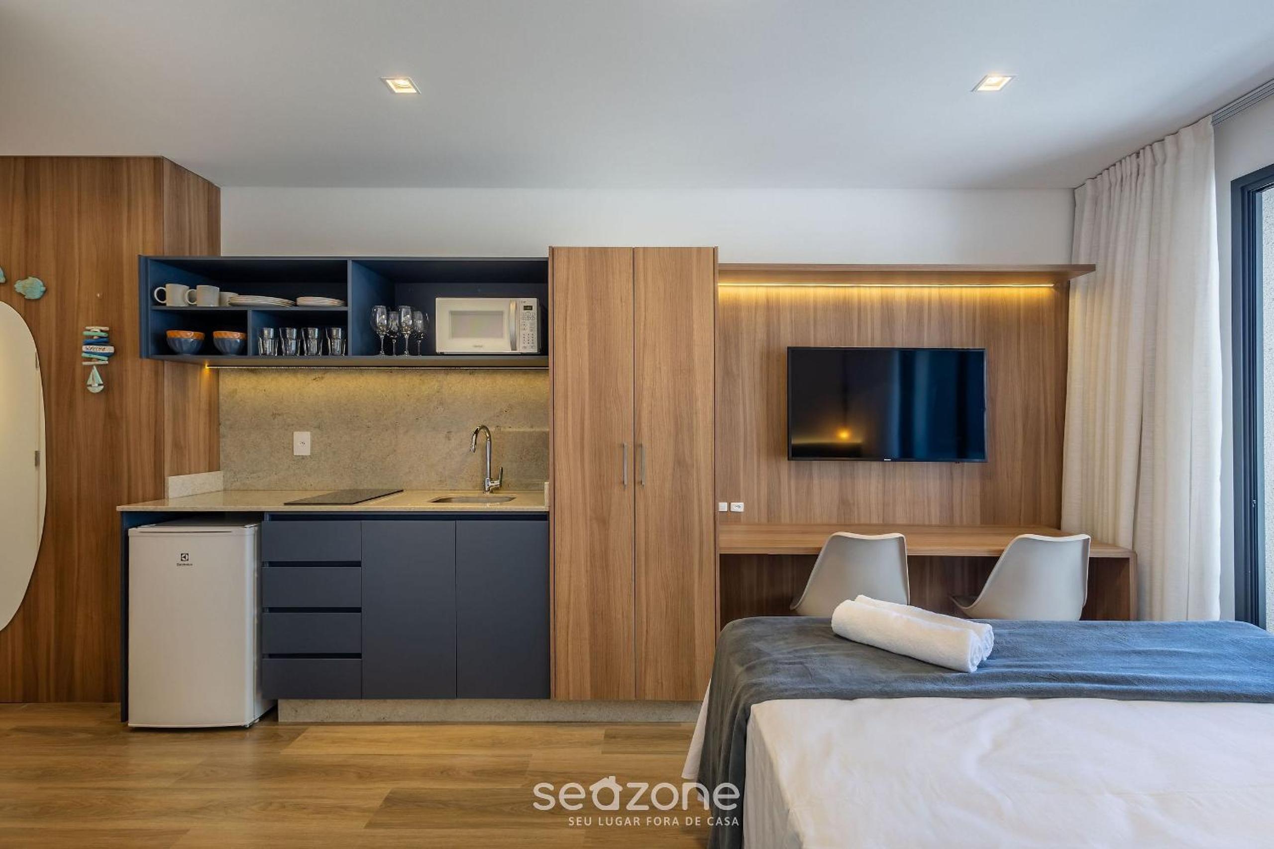 Studios with Side Sea View at Penha Spot | PSO - L