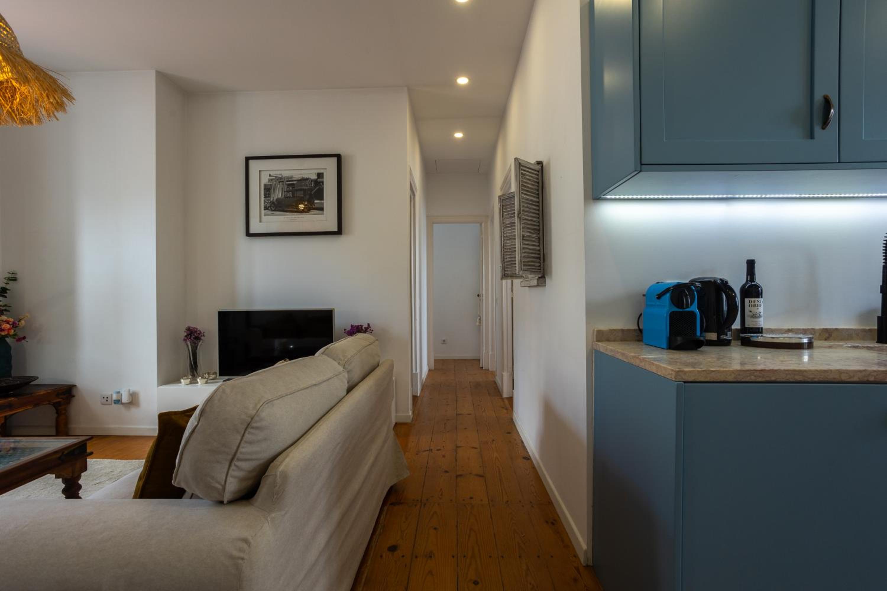 Cozy Beach Apartment