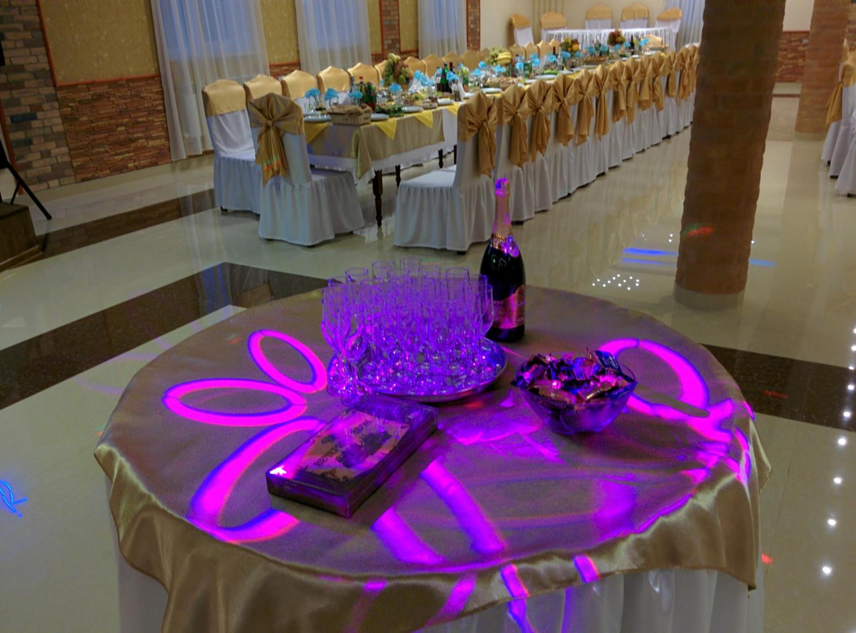 Erazank Hotel
