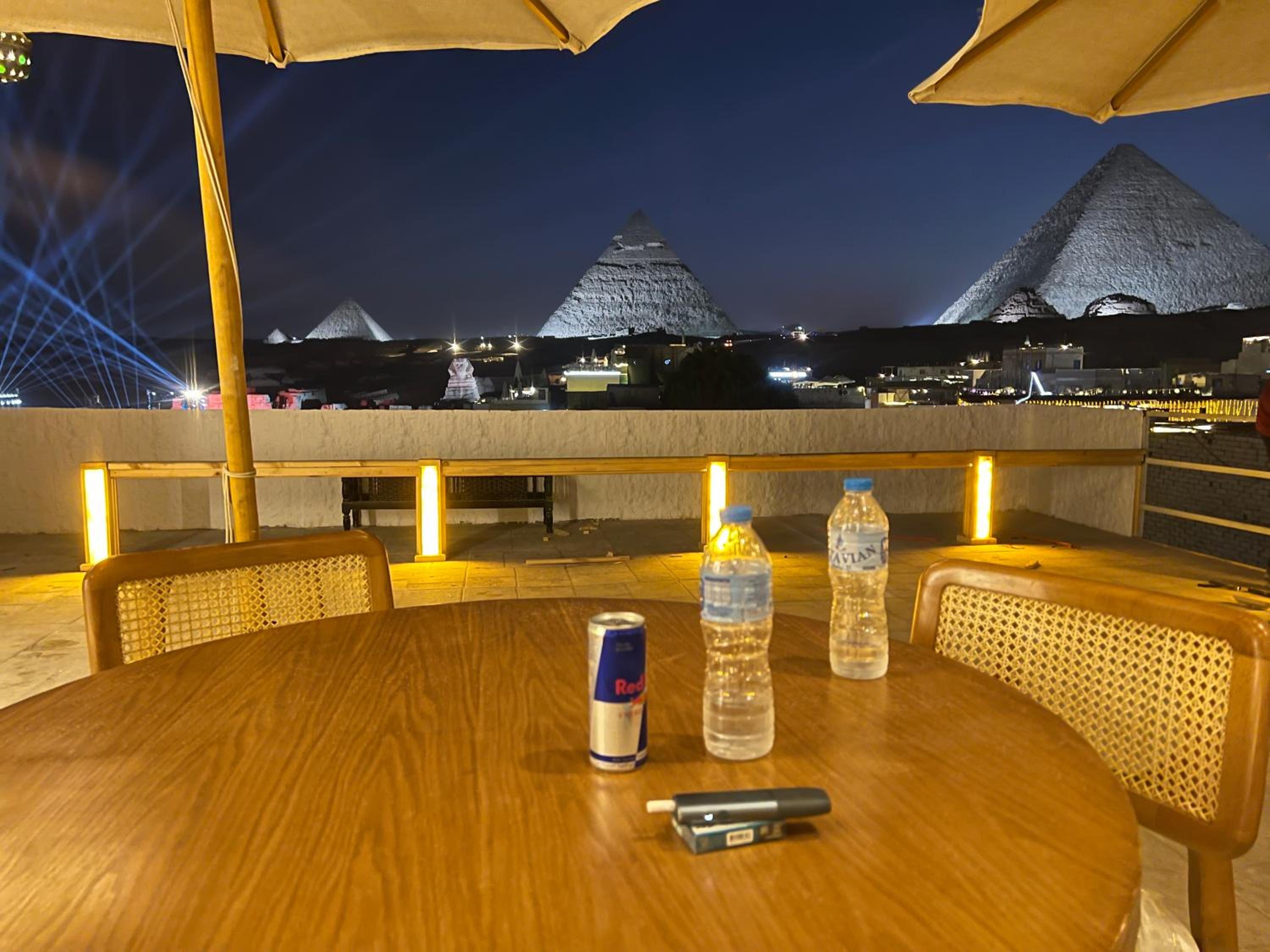 Pyramids Top view inn