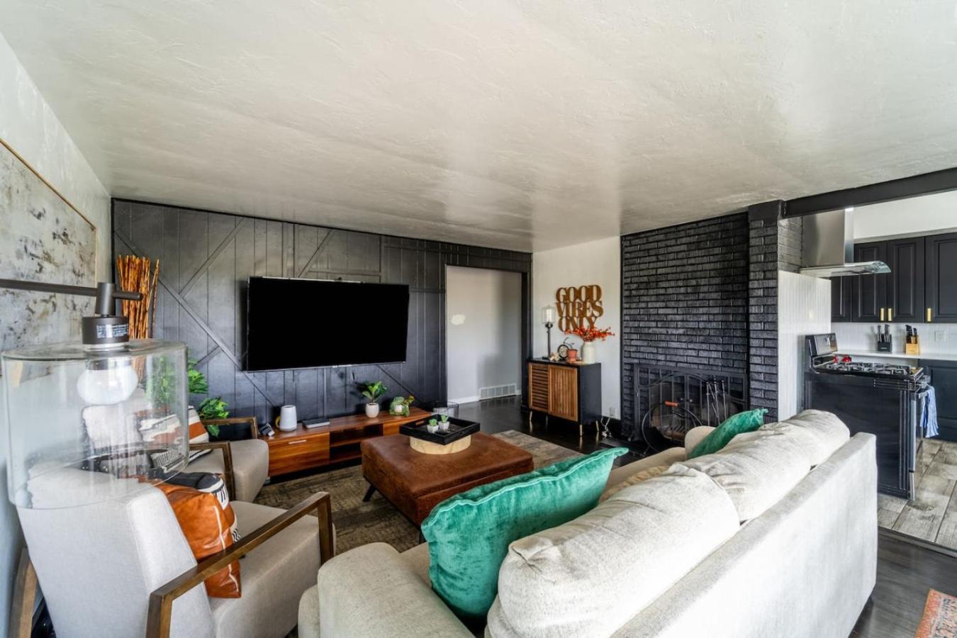Renovated 4BR Escape Luxe Comfort and Hot Tub