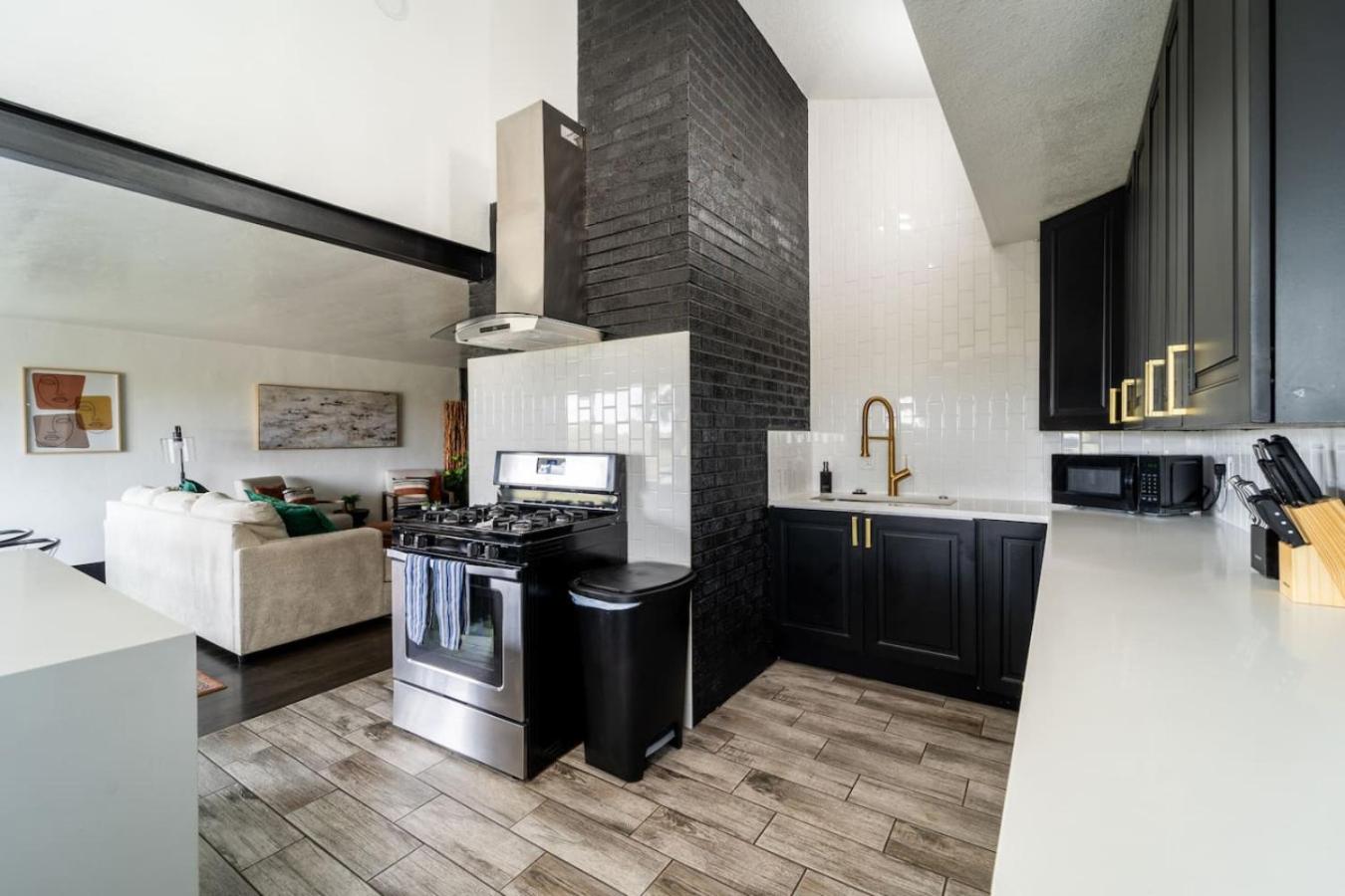 Renovated 4BR Escape Luxe Comfort and Hot Tub