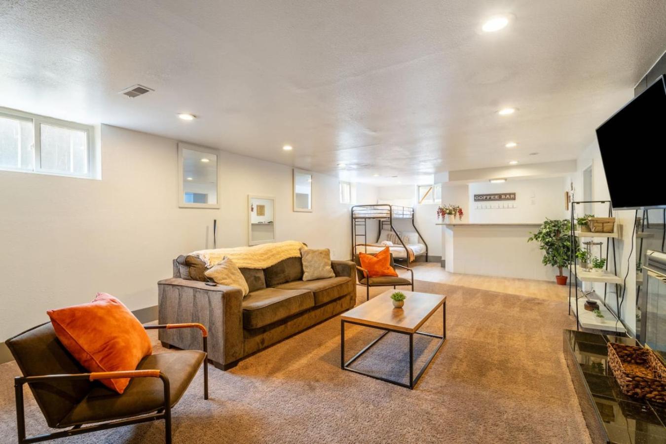 Renovated 4BR Escape Luxe Comfort and Hot Tub