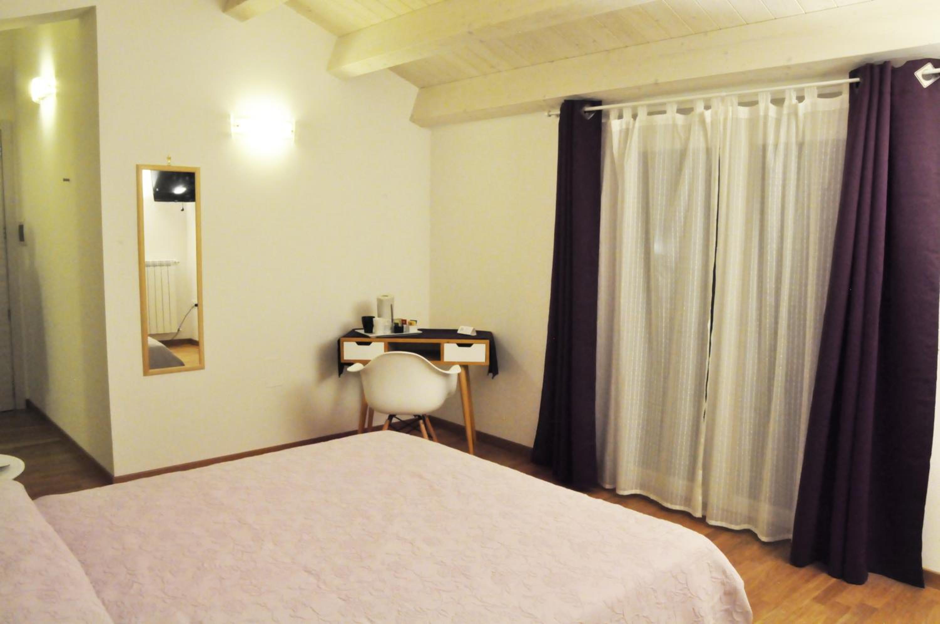 Photo 31
