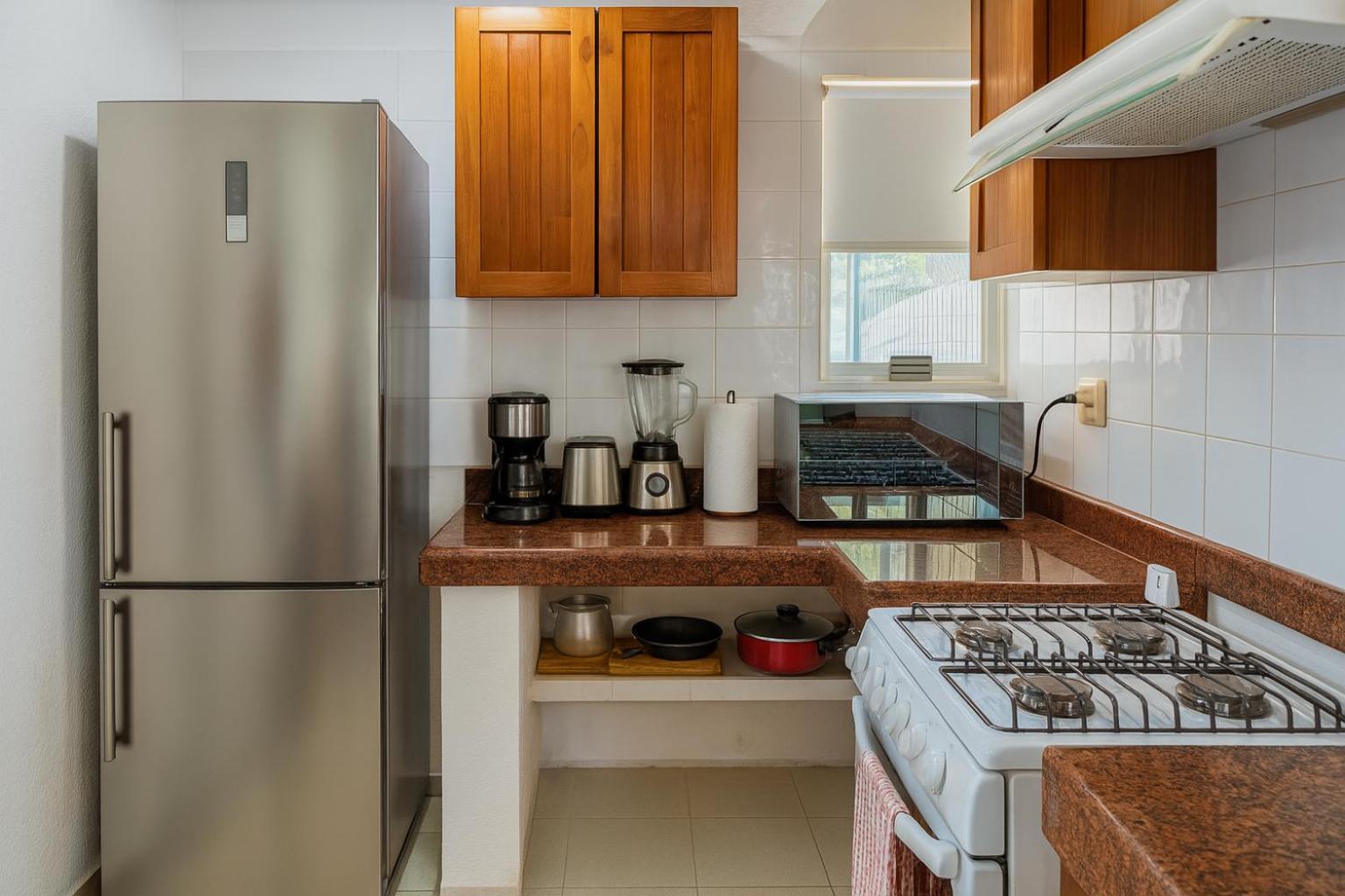 Amazing Complex Near 5th Avenue by Andiani Travel