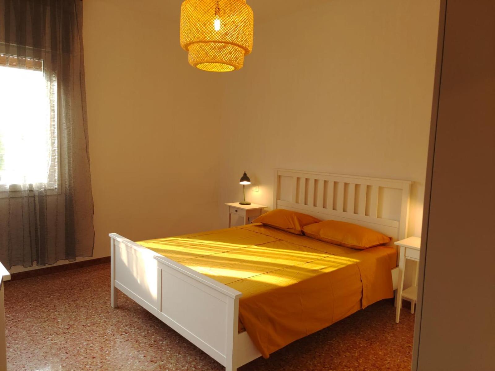 Golden House Venice Yellow - Mirano