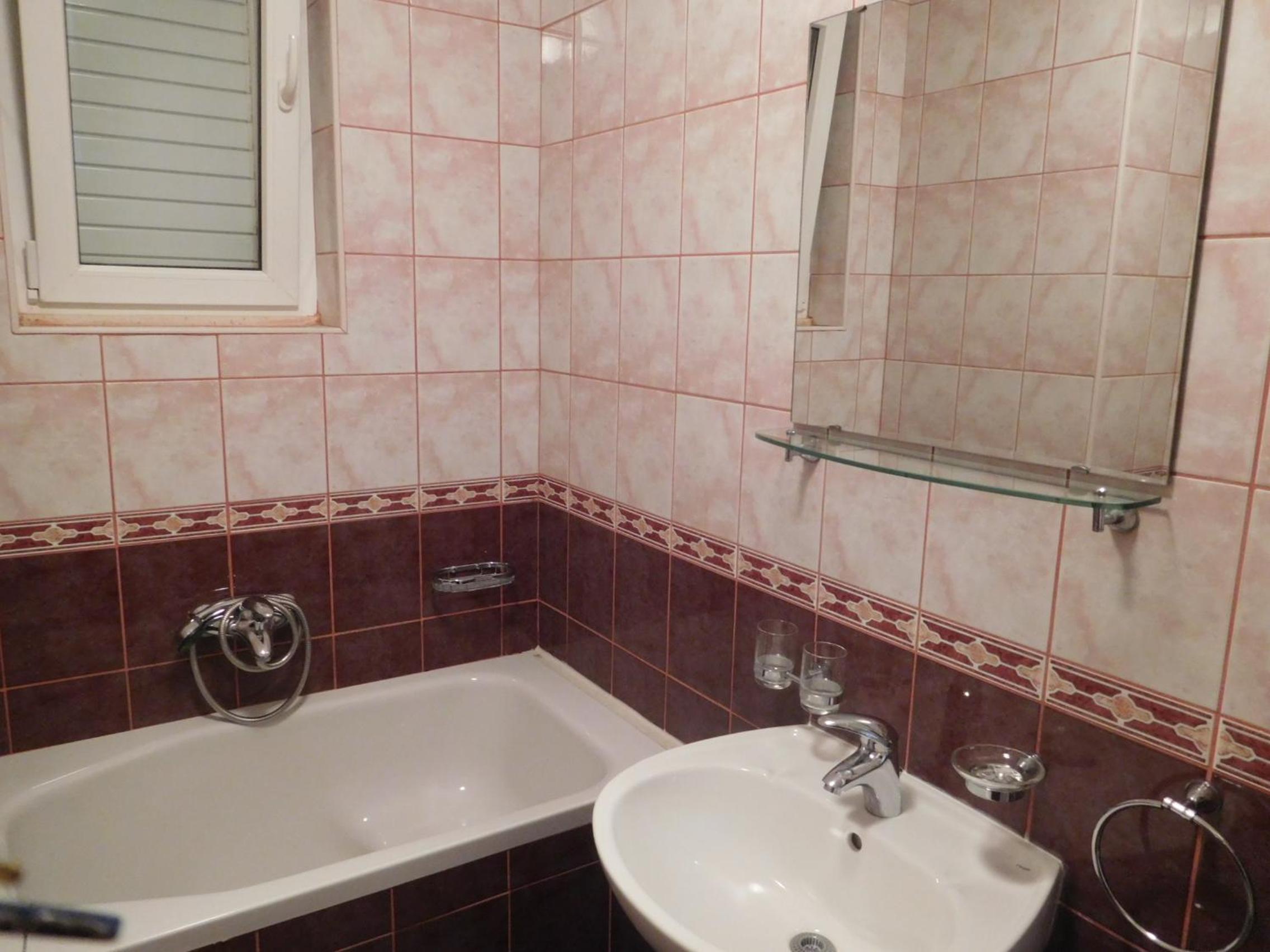 Apartment ANELA with large common tarrace and beautiful sea view