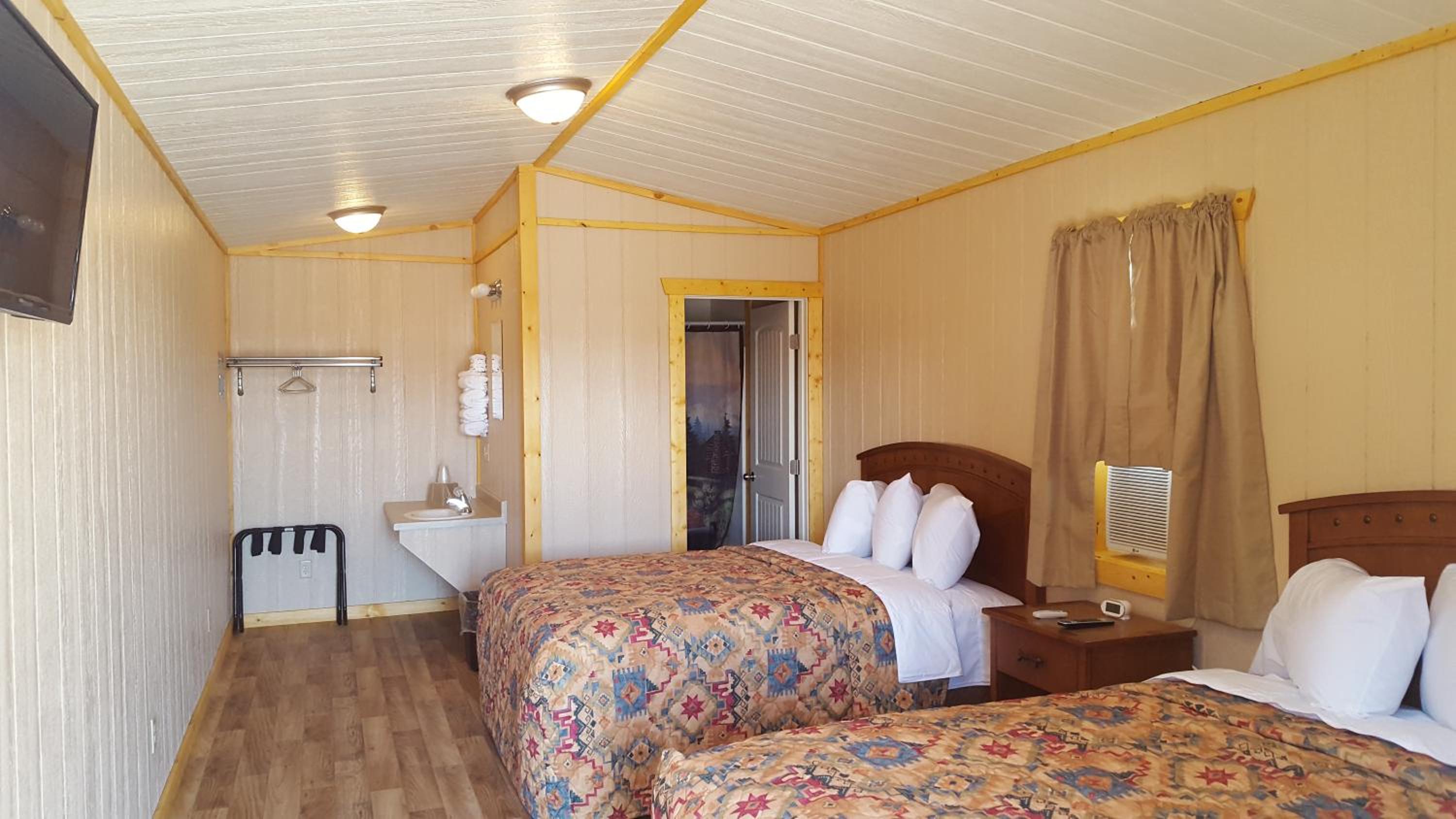 Big Bear Motel