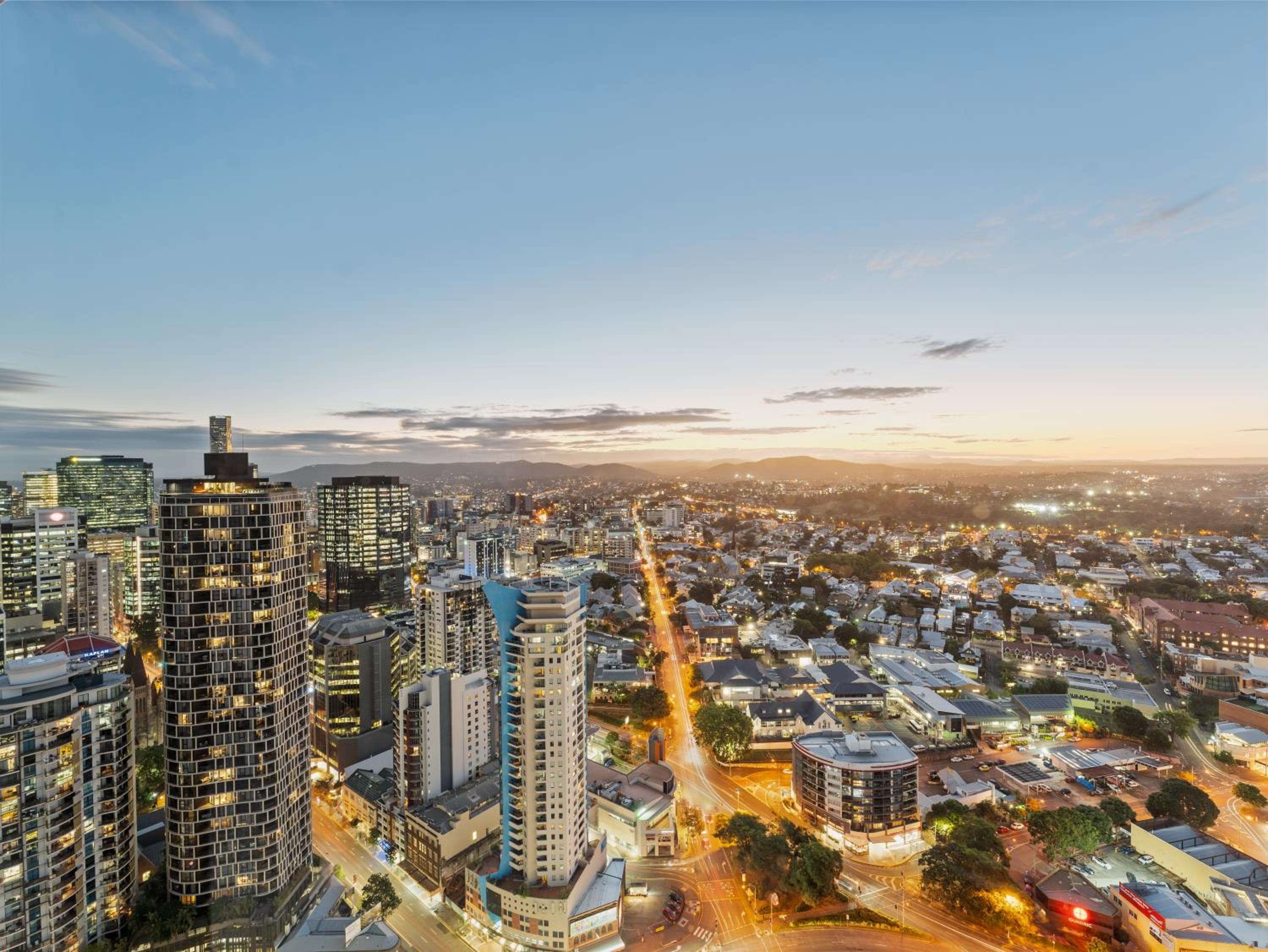 Cosy 1-Bed 41st Floor City Views