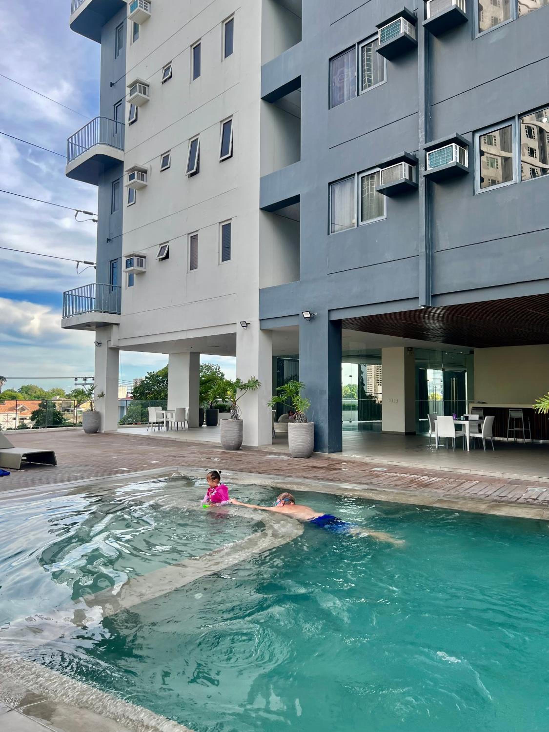 Cebu WarmthVbe Staycation