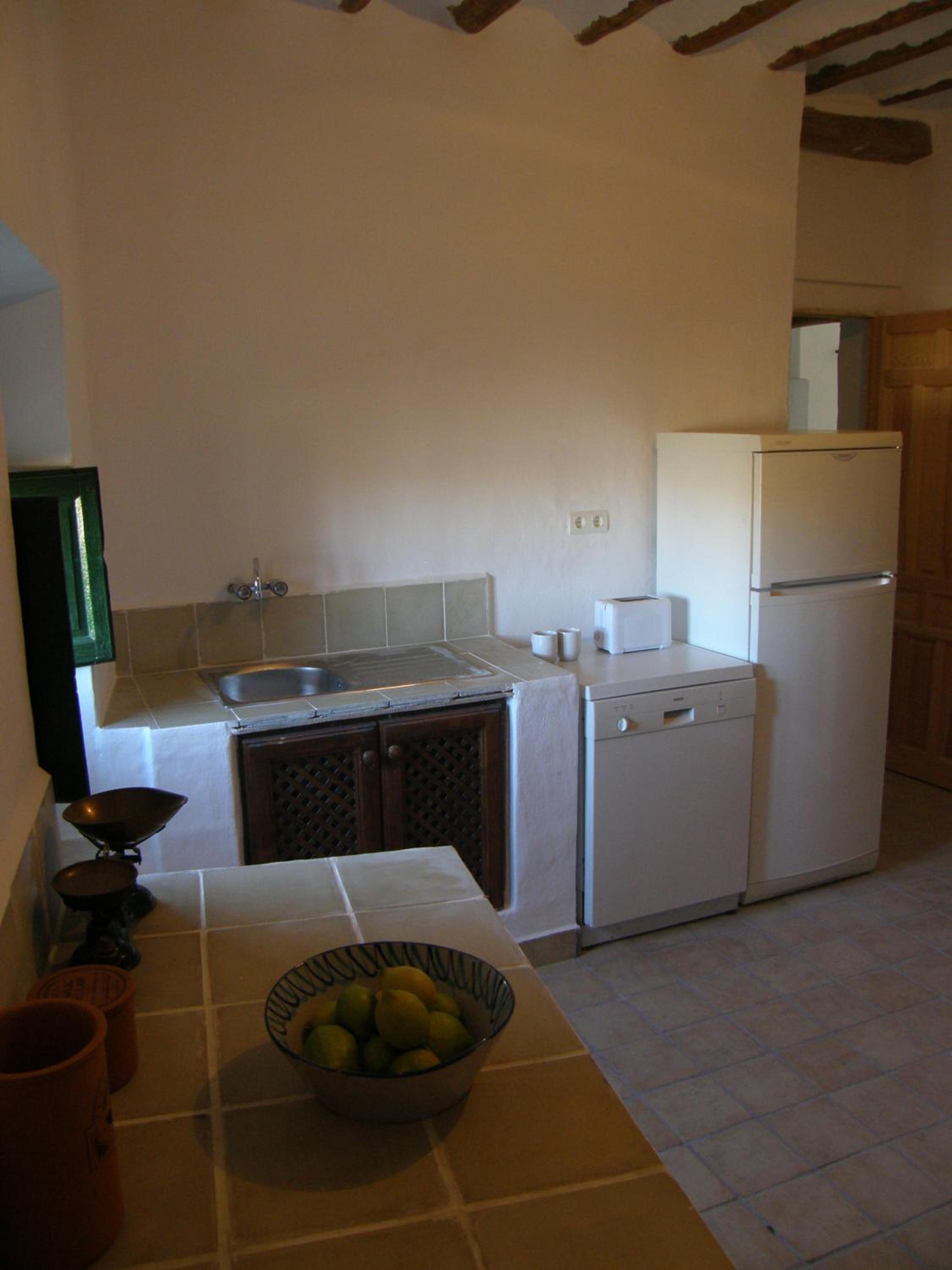 Photo 33