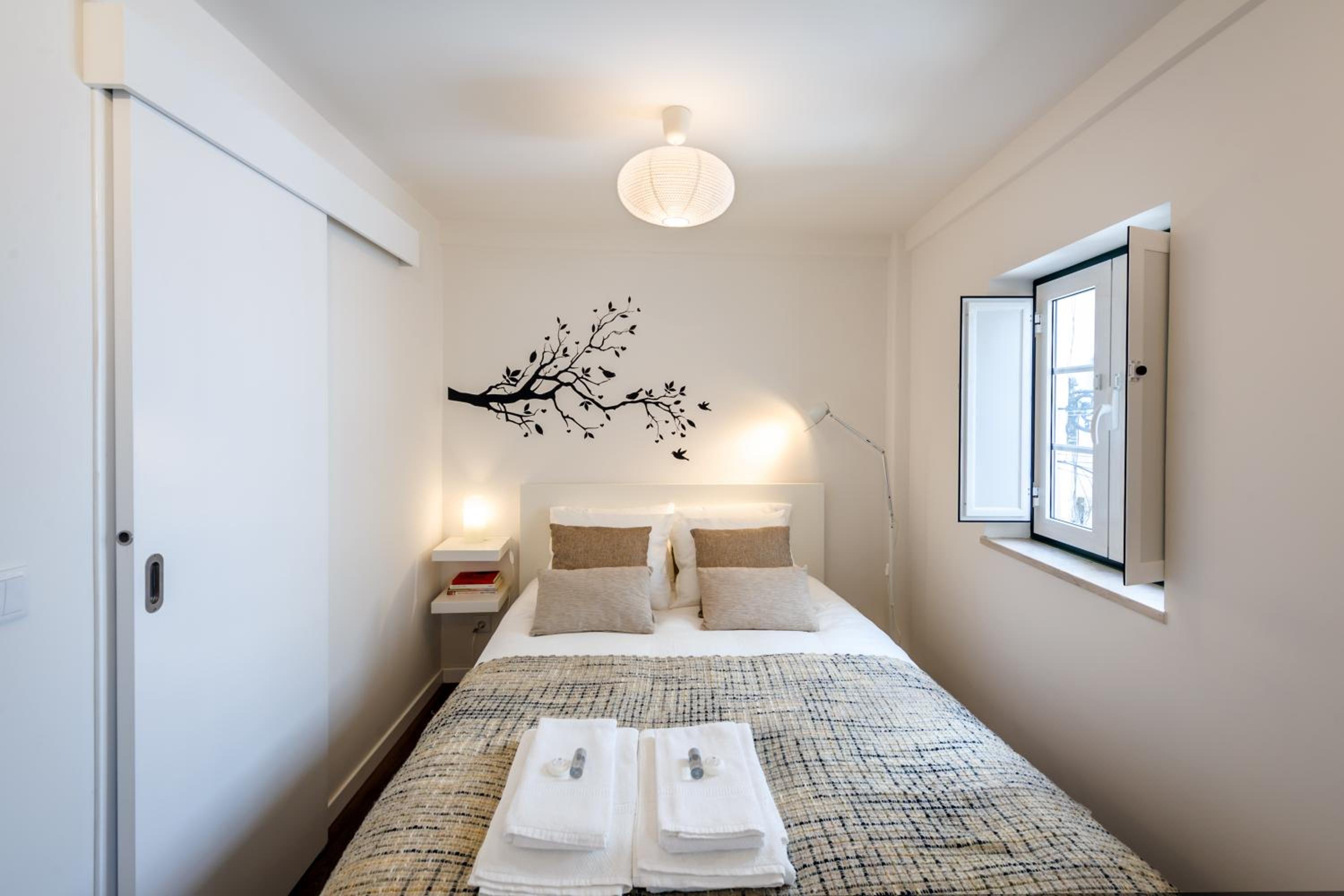 GuestReady - Historic Lisbon on your doorstep view 5