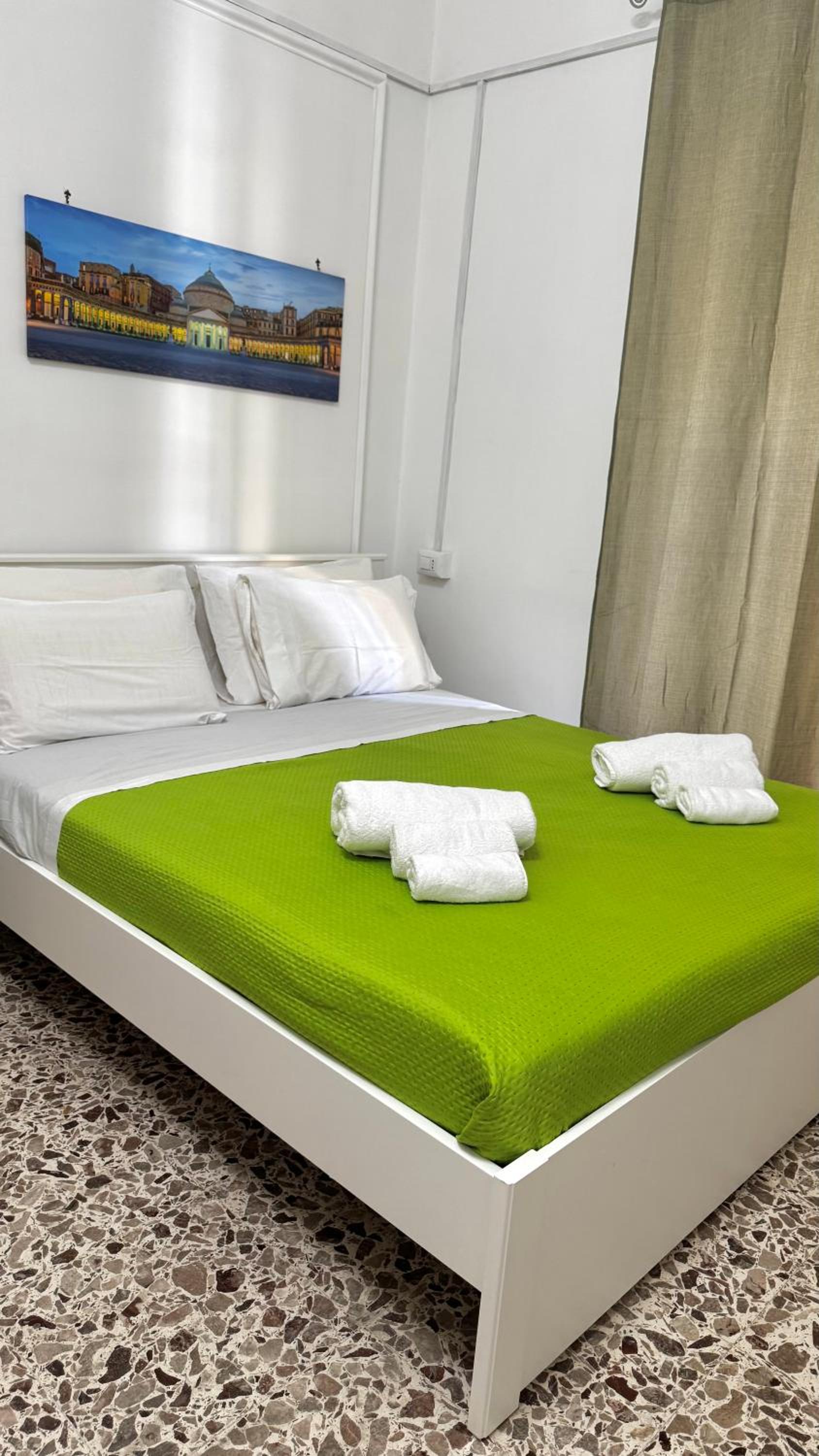 House Corso Umberto Rooms & Comfort by Loveinthetravel
