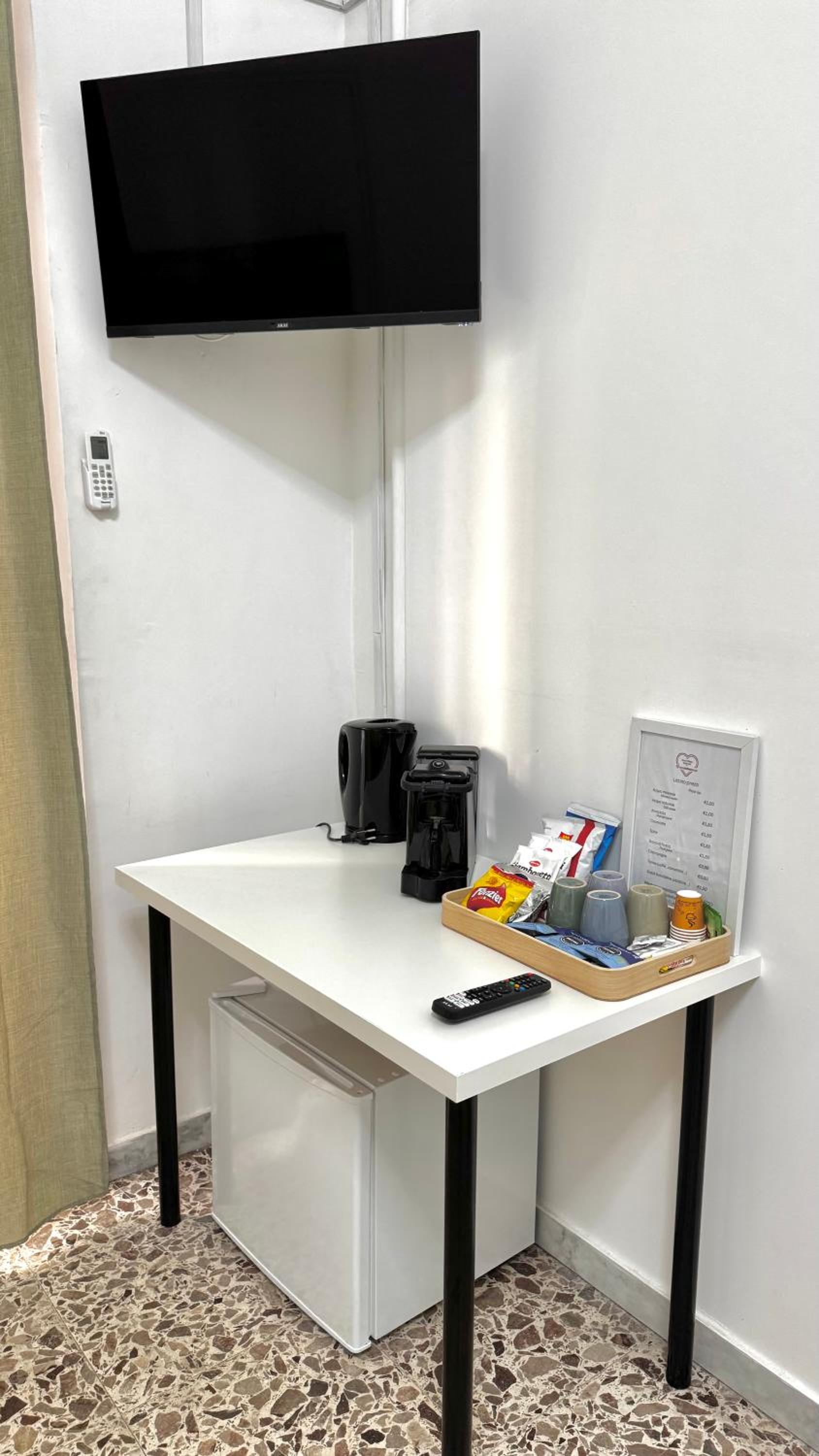 House Corso Umberto Rooms & Comfort by Loveinthetravel
