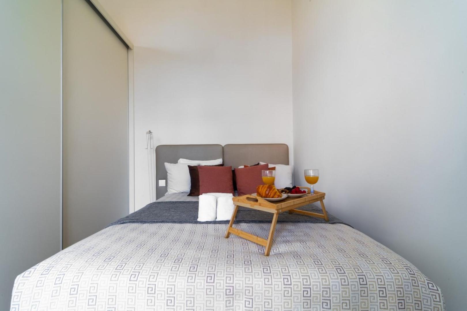 Heart of Porto by Upperground