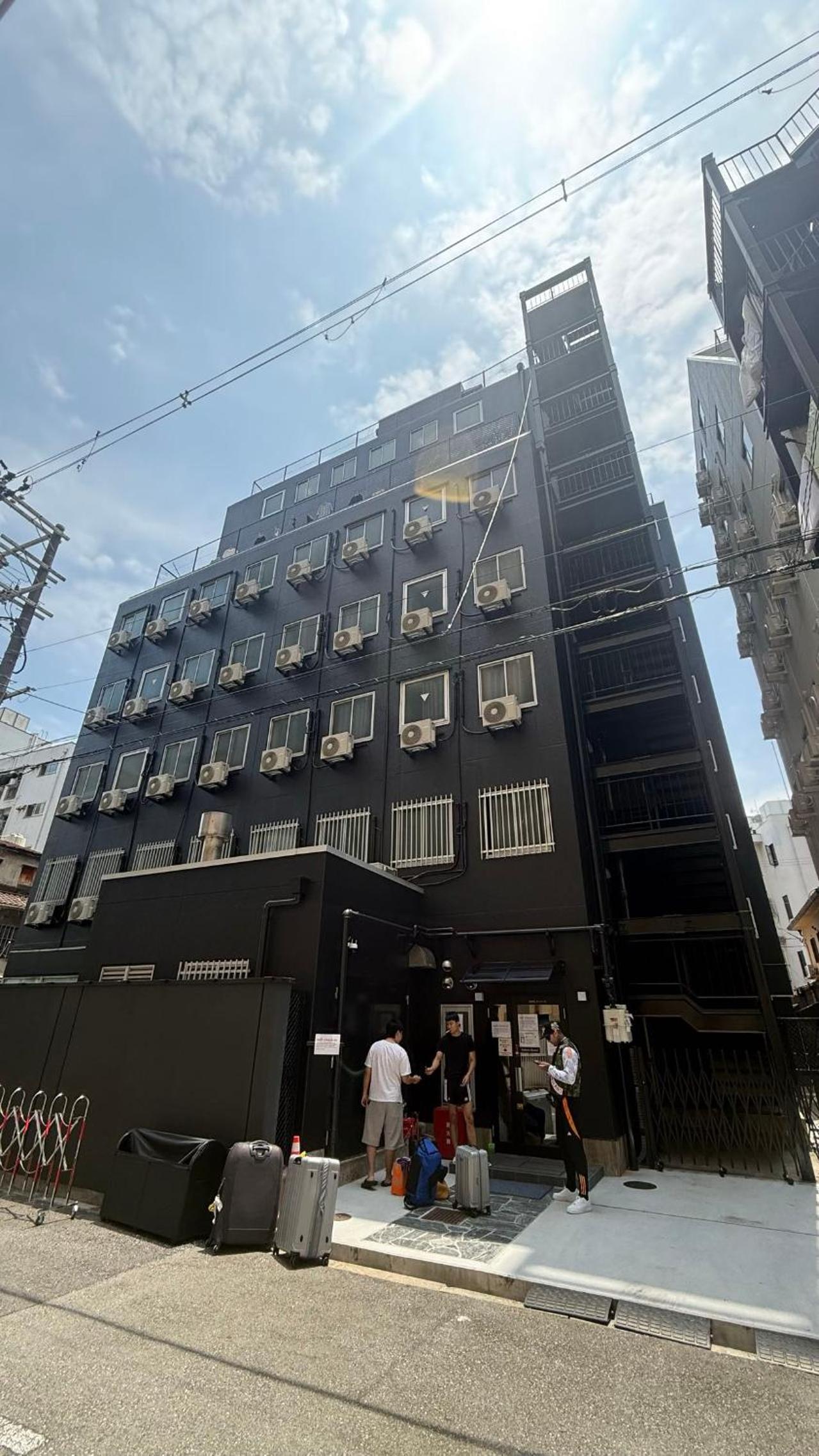 心斎橋難波関空直通Japanese Room Ambers Hostel