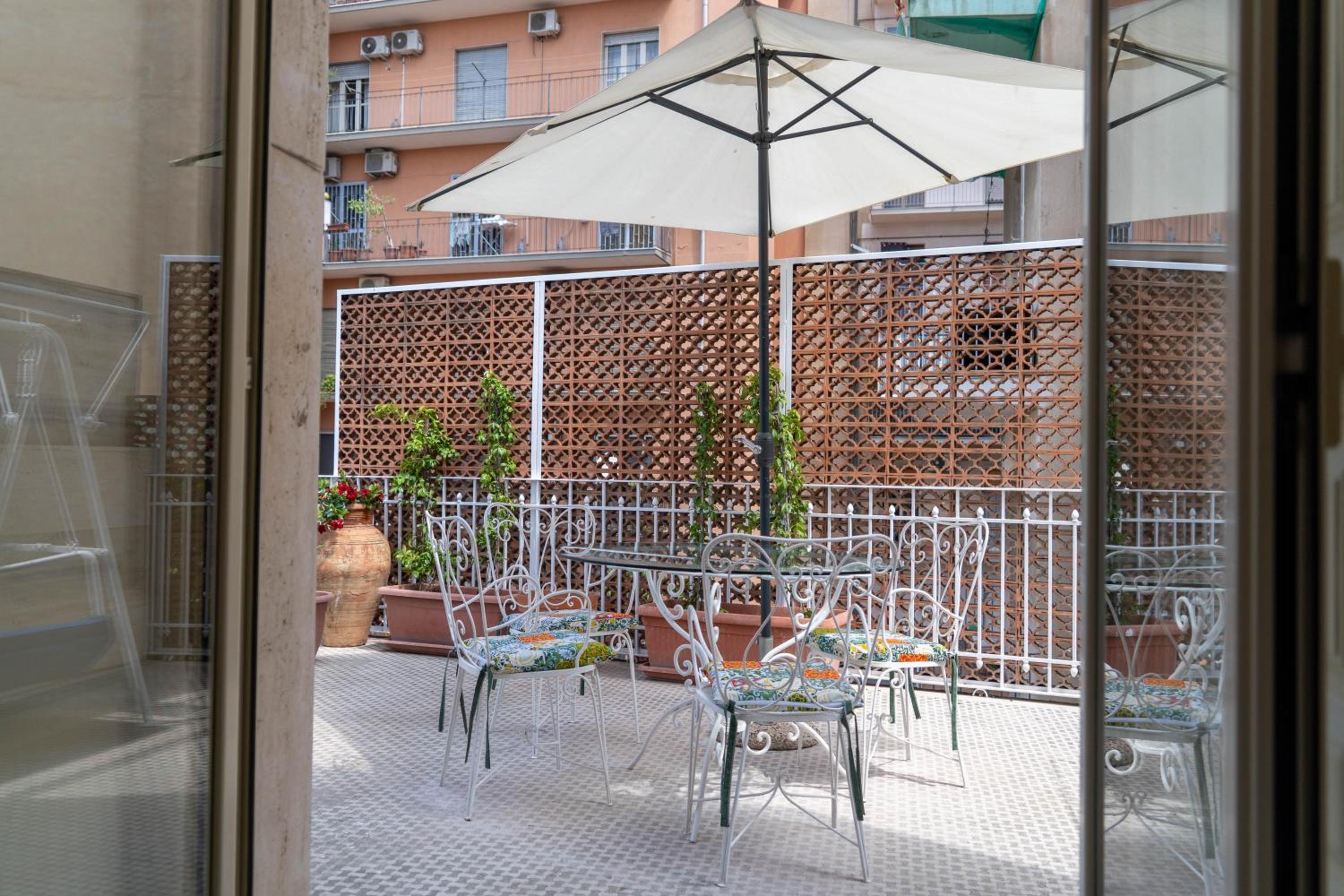 Domus Lavica by Sicily in Home