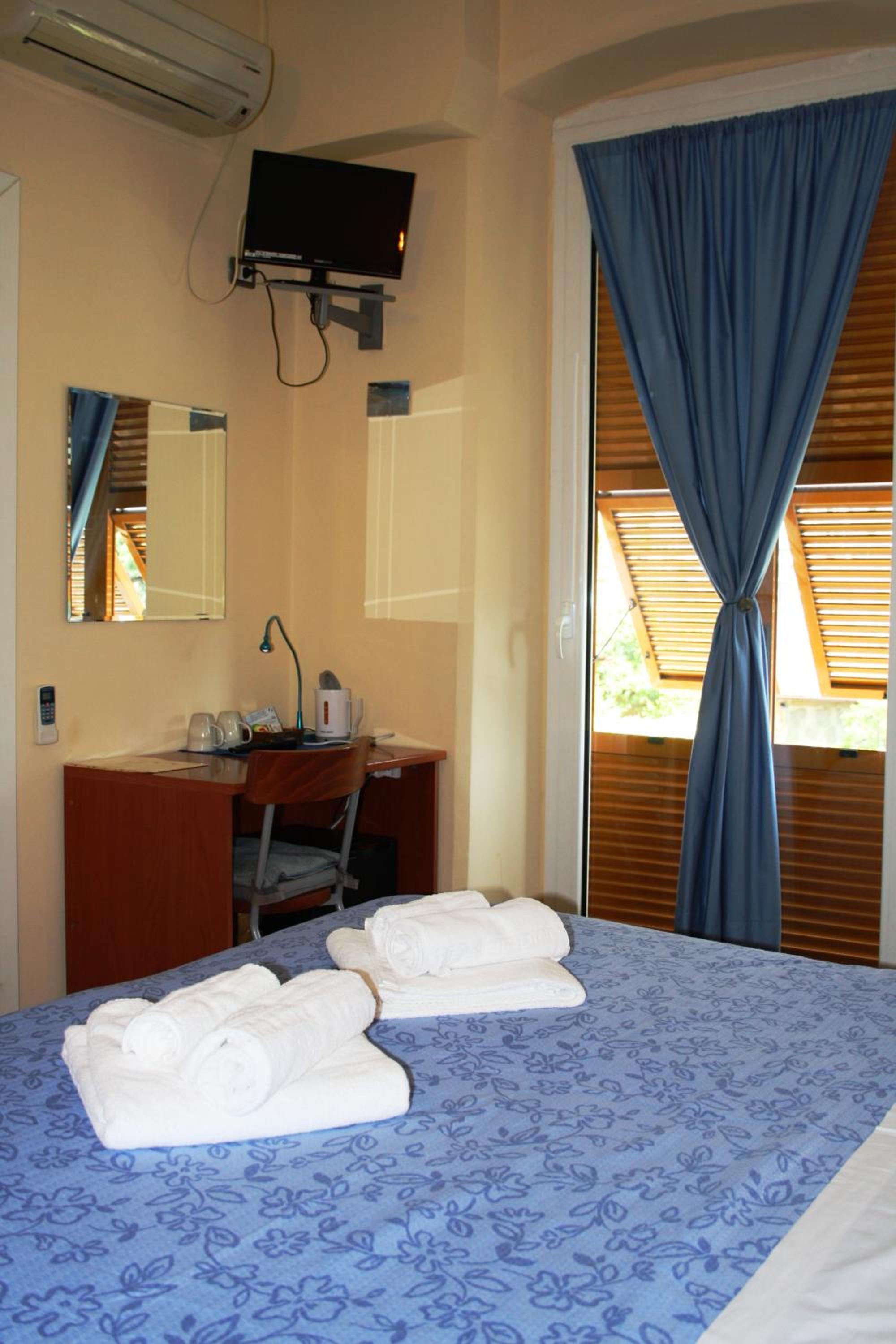 Photo 47