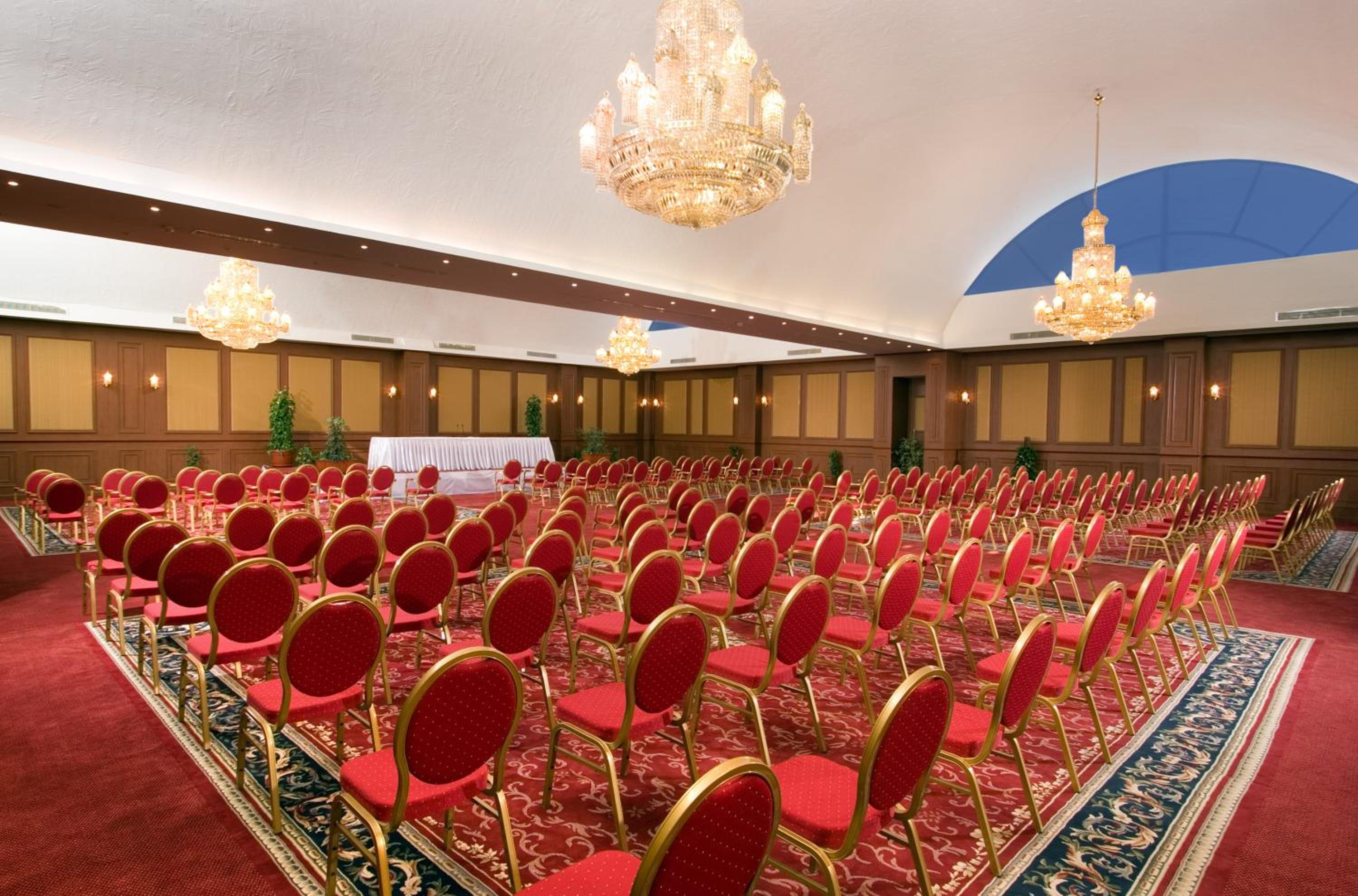 meeting & event spaces