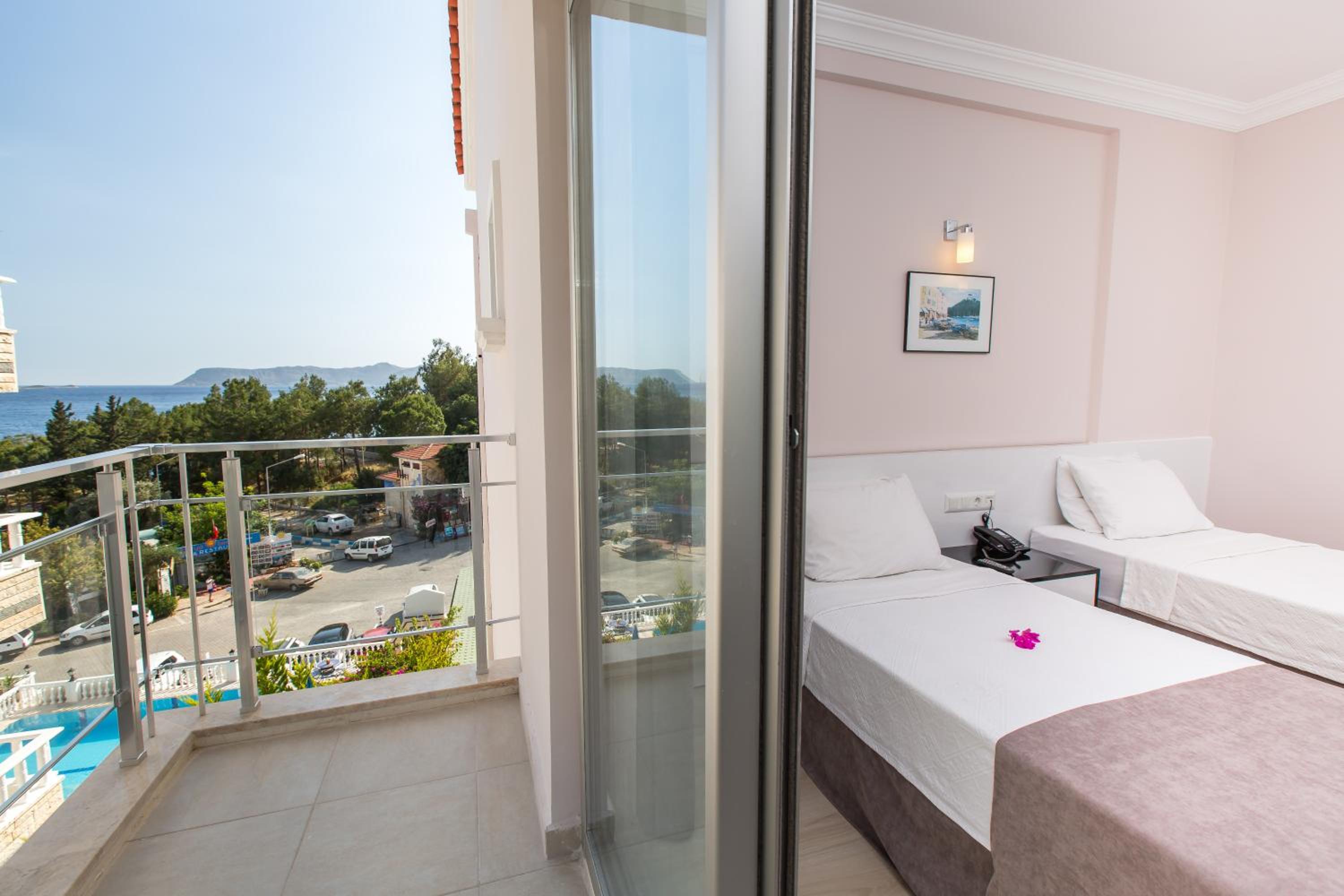 Habesos Hotel - Image 30