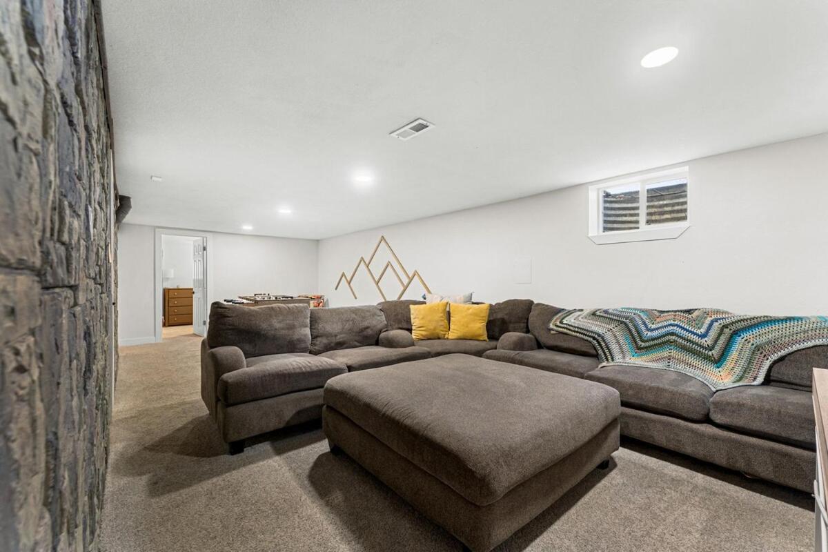 Modern Family Friendly Escape Central 5 Bedroom