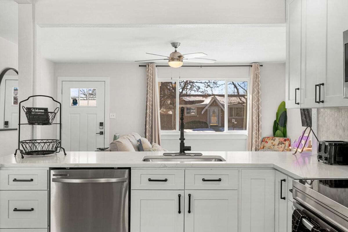 Modern Family Friendly Escape Central 5 Bedroom