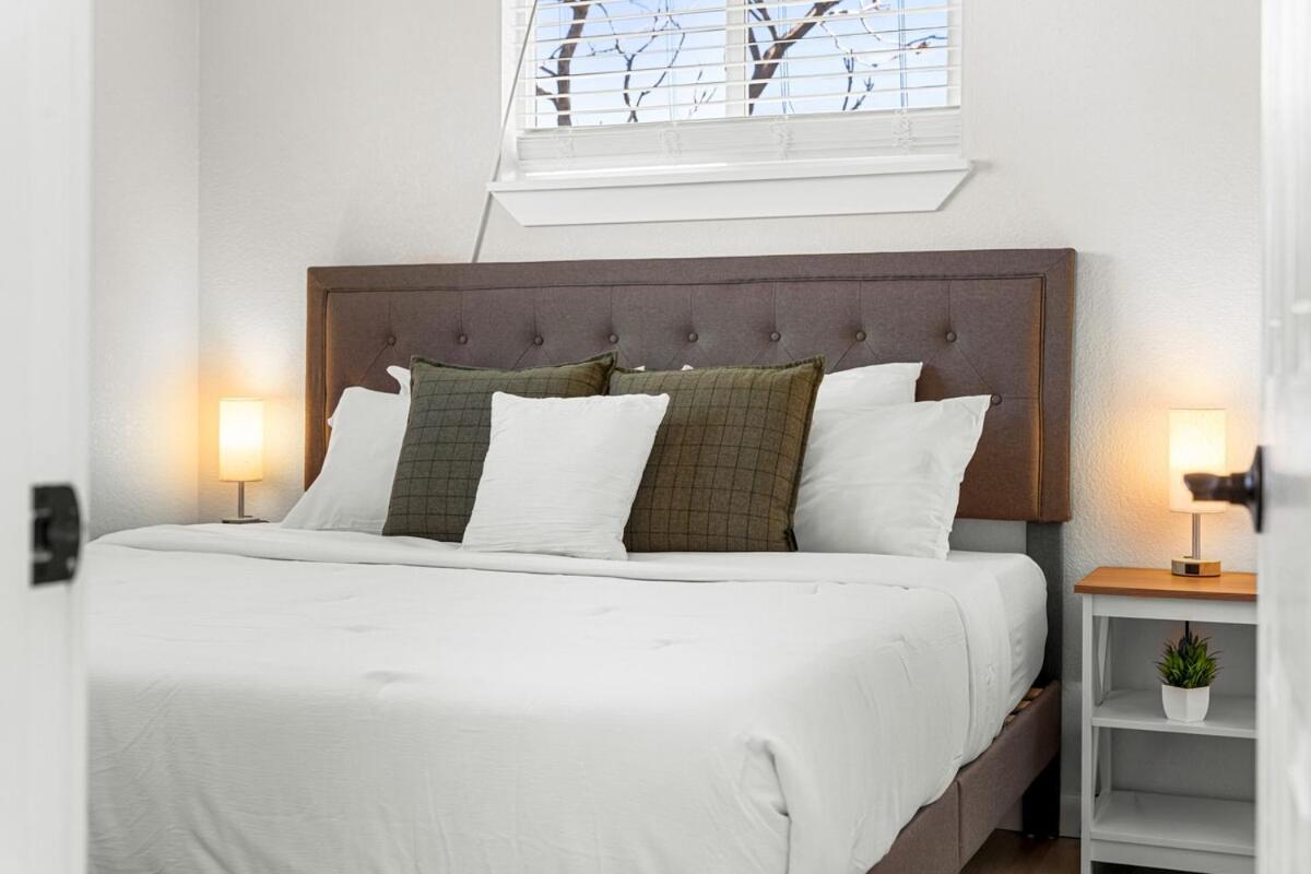 Modern Family Friendly Escape Central 5 Bedroom