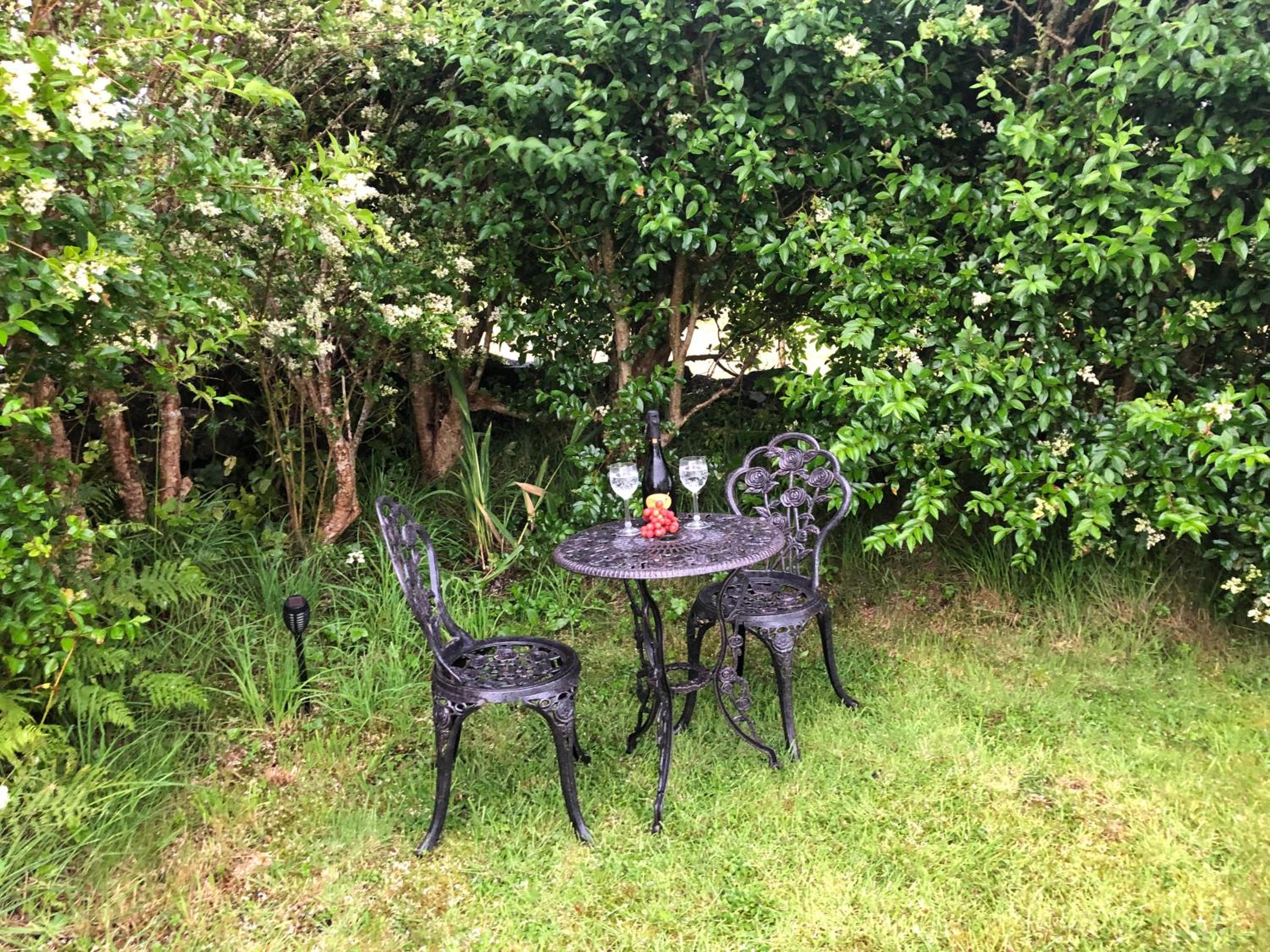 Skye Cottage - Vegan and Eco
