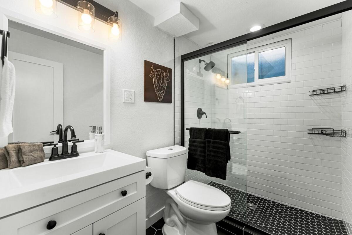 Modern Family Friendly Escape Central 5 Bedroom