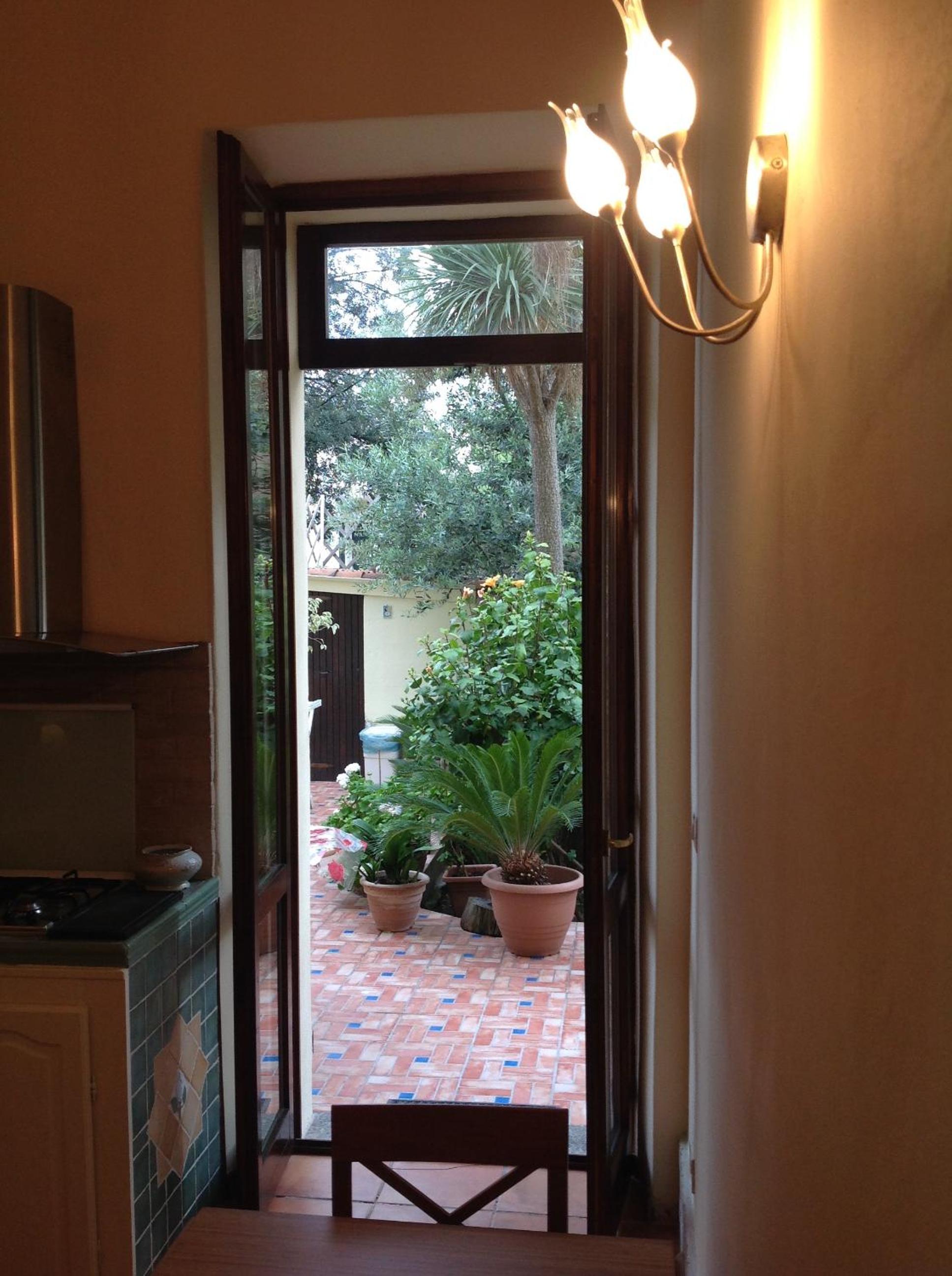 Photo 42