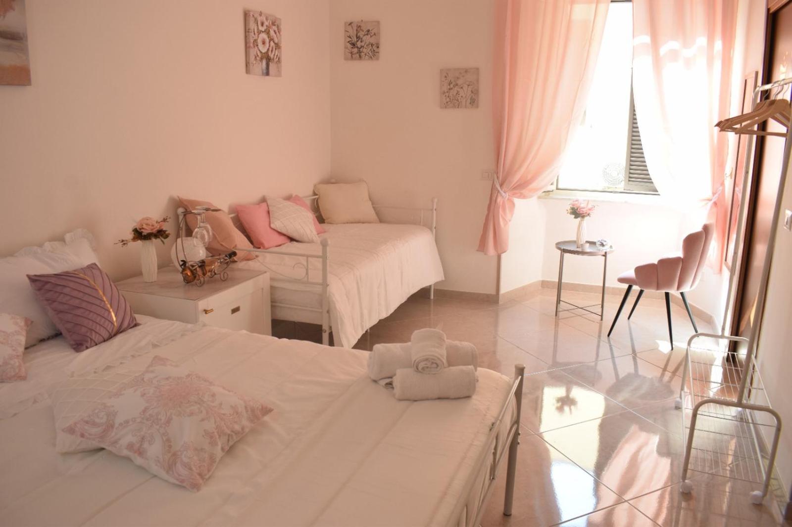 Falanga Family Guests Accommodation