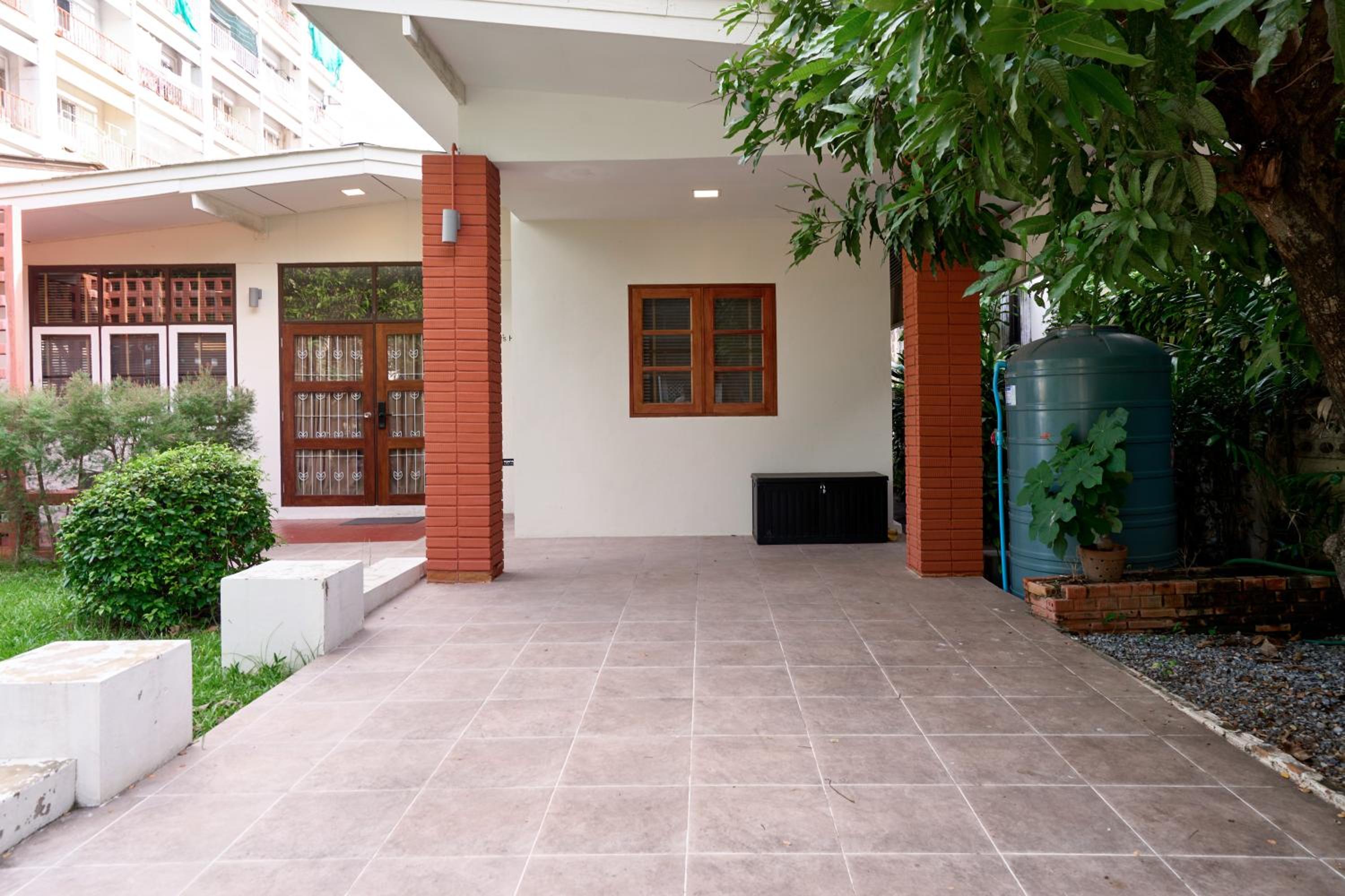 Ray's Home,3BR with front yard,walkable to Nimman