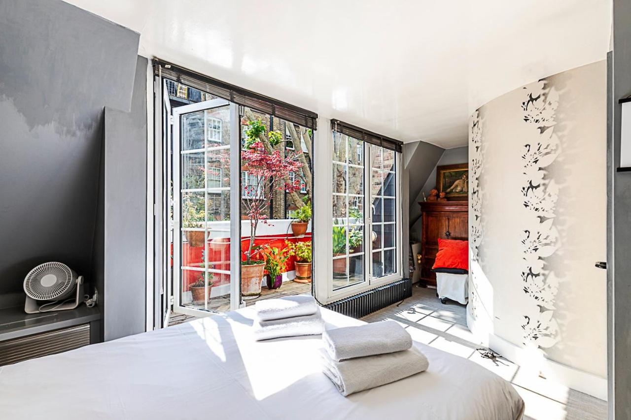 Stylish Mews Home in Kensington