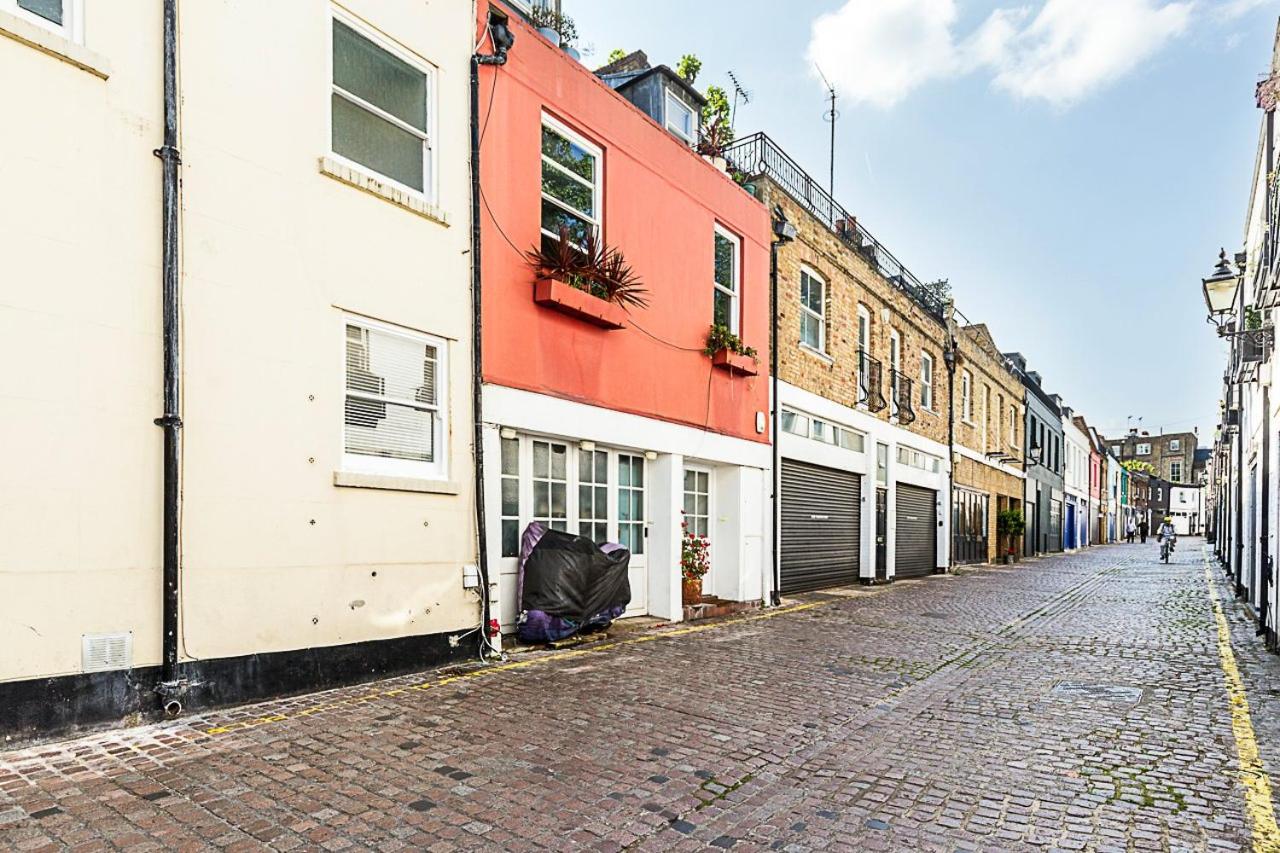 Stylish Mews Home in Kensington