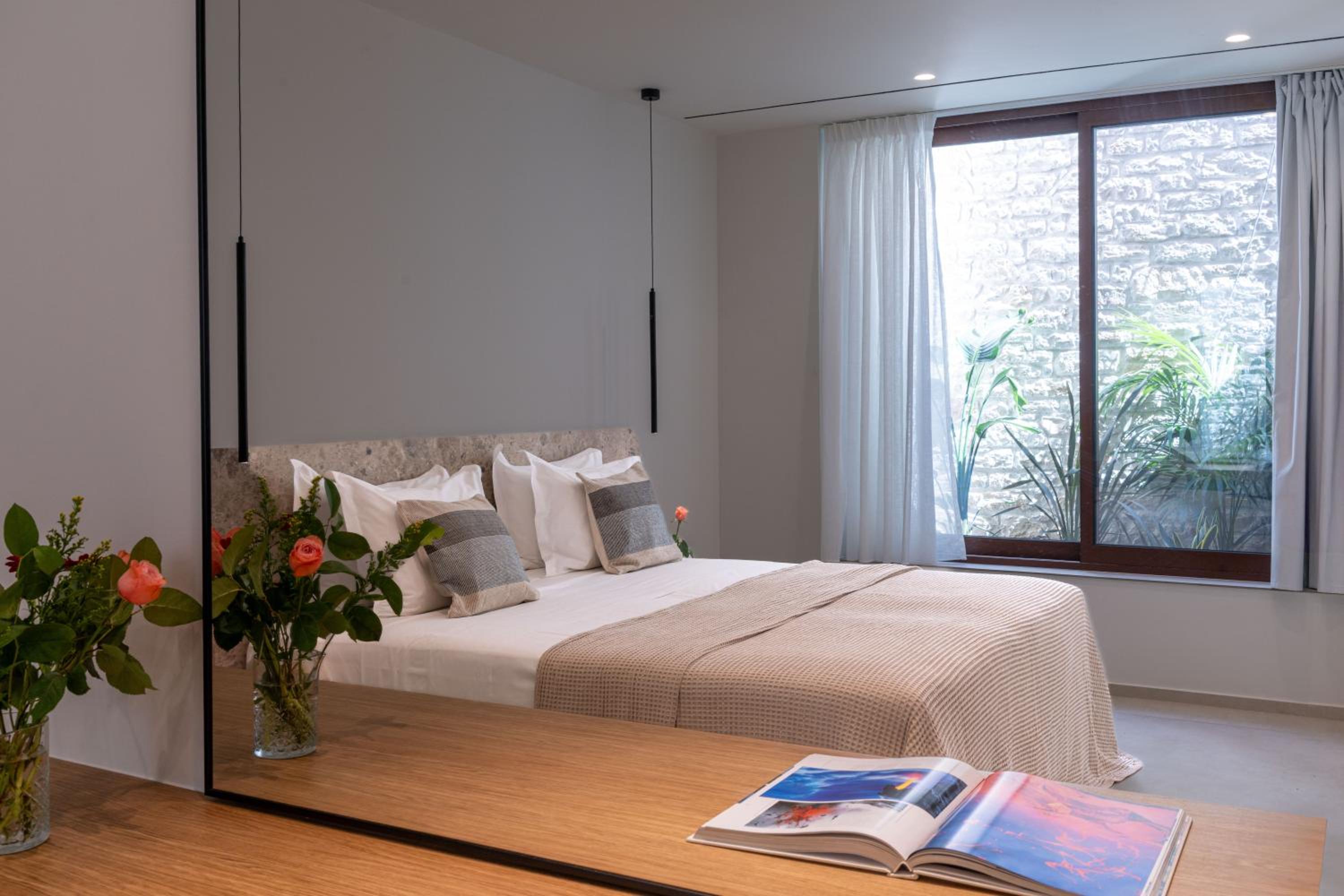 Seanatra Luxury Villas