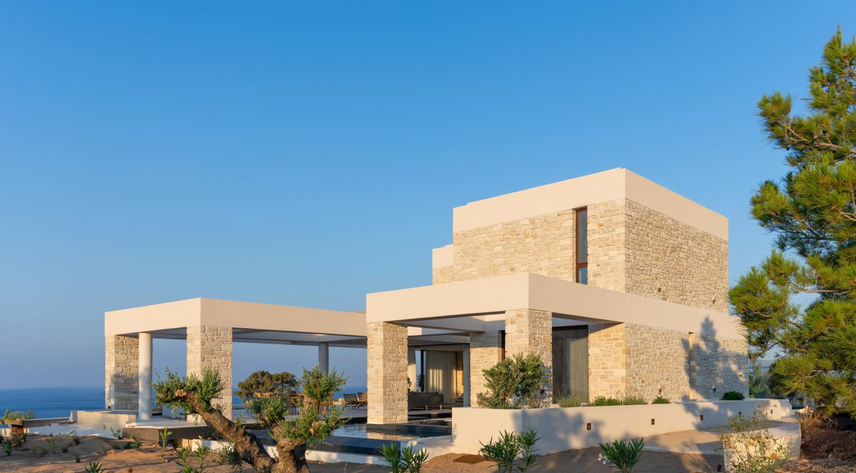 Seanatra Luxury Villas