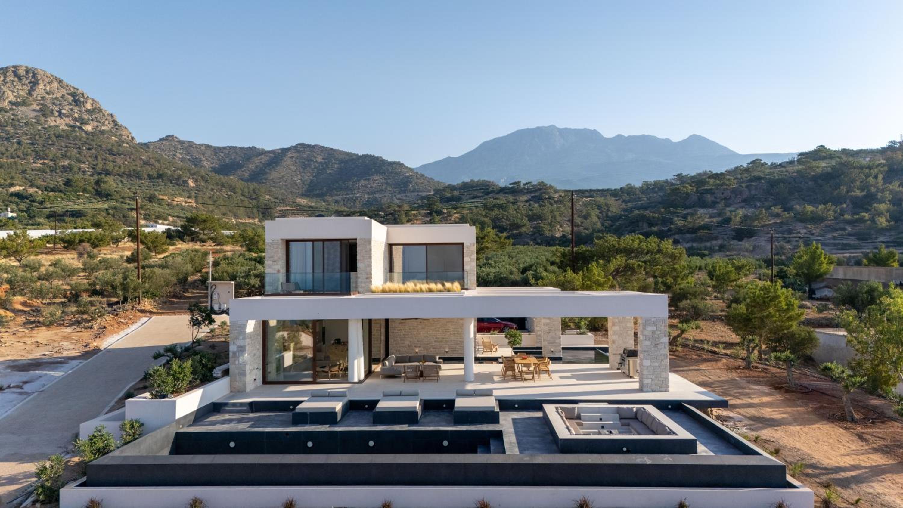 Seanatra Luxury Villas
